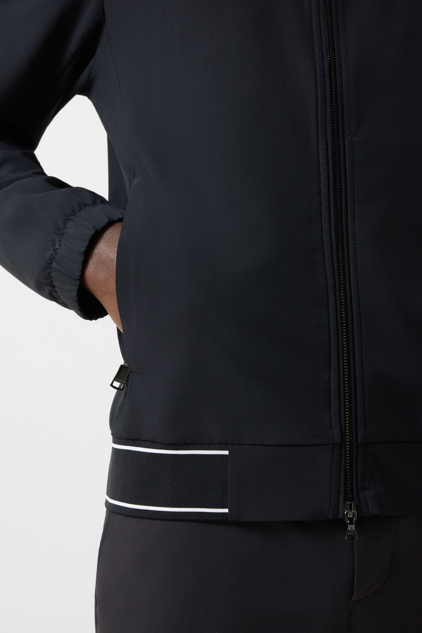 Olan functional jacket Black