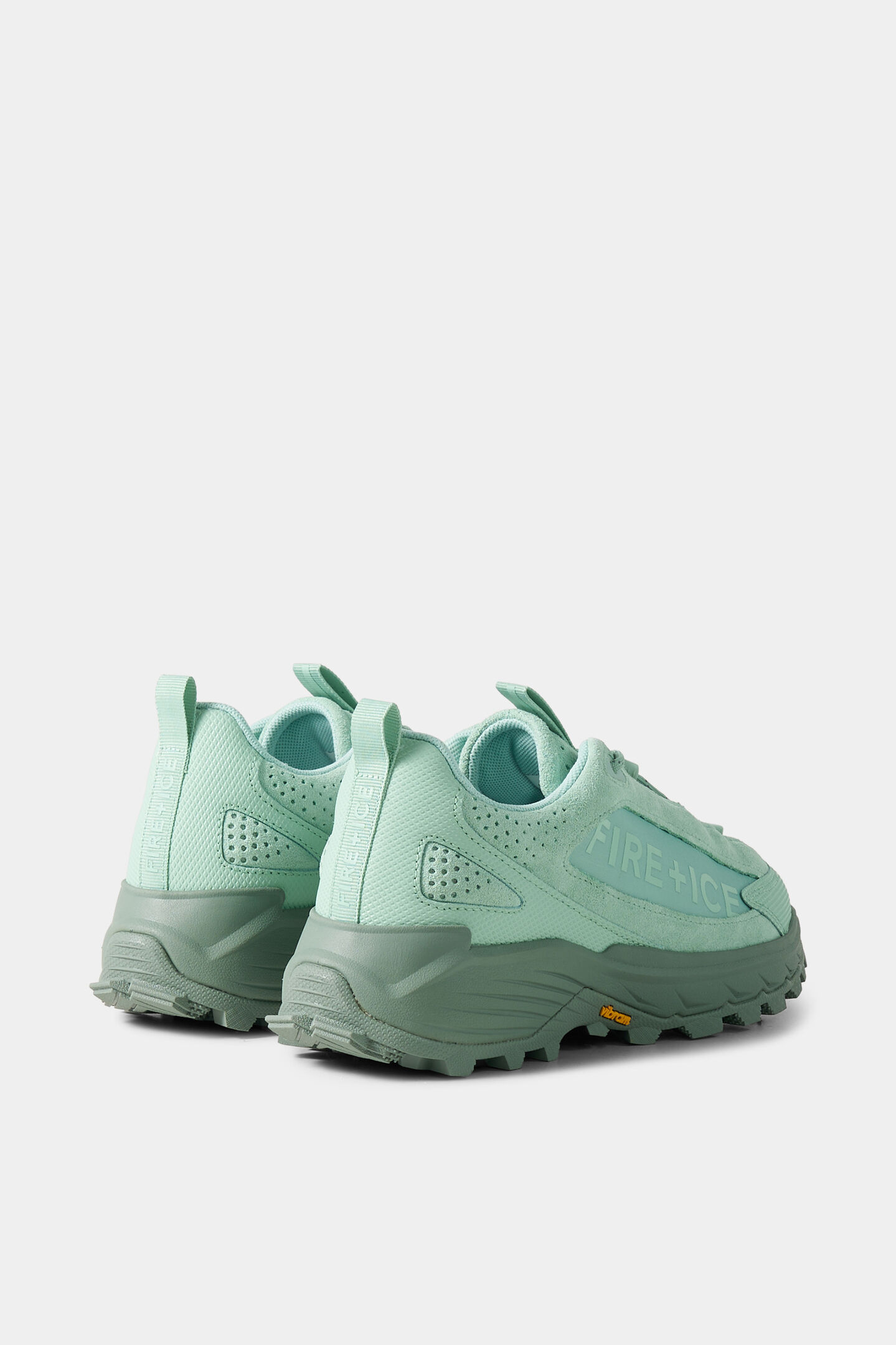 Montana trainers Mint
