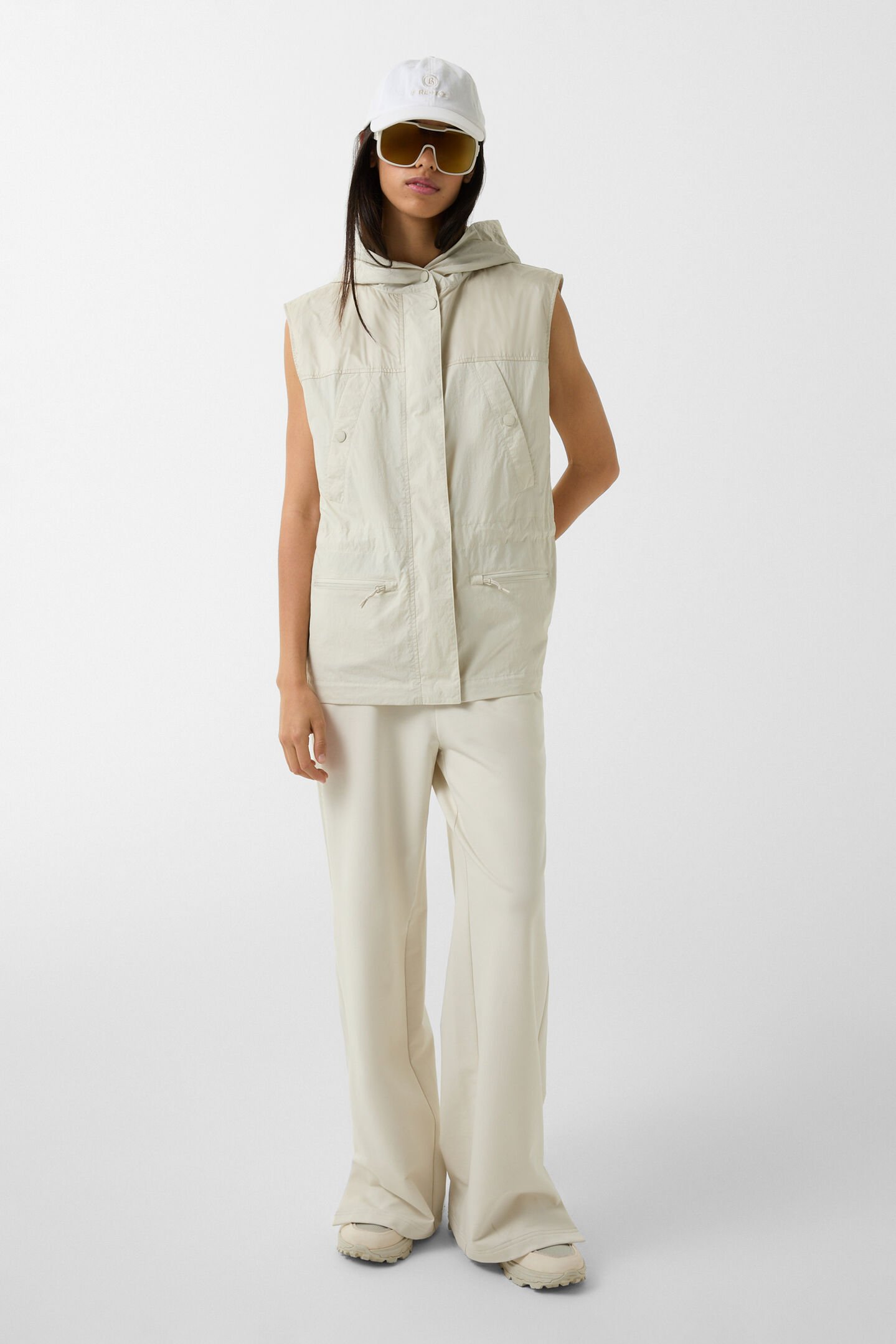 Nevie waistcoat Sand