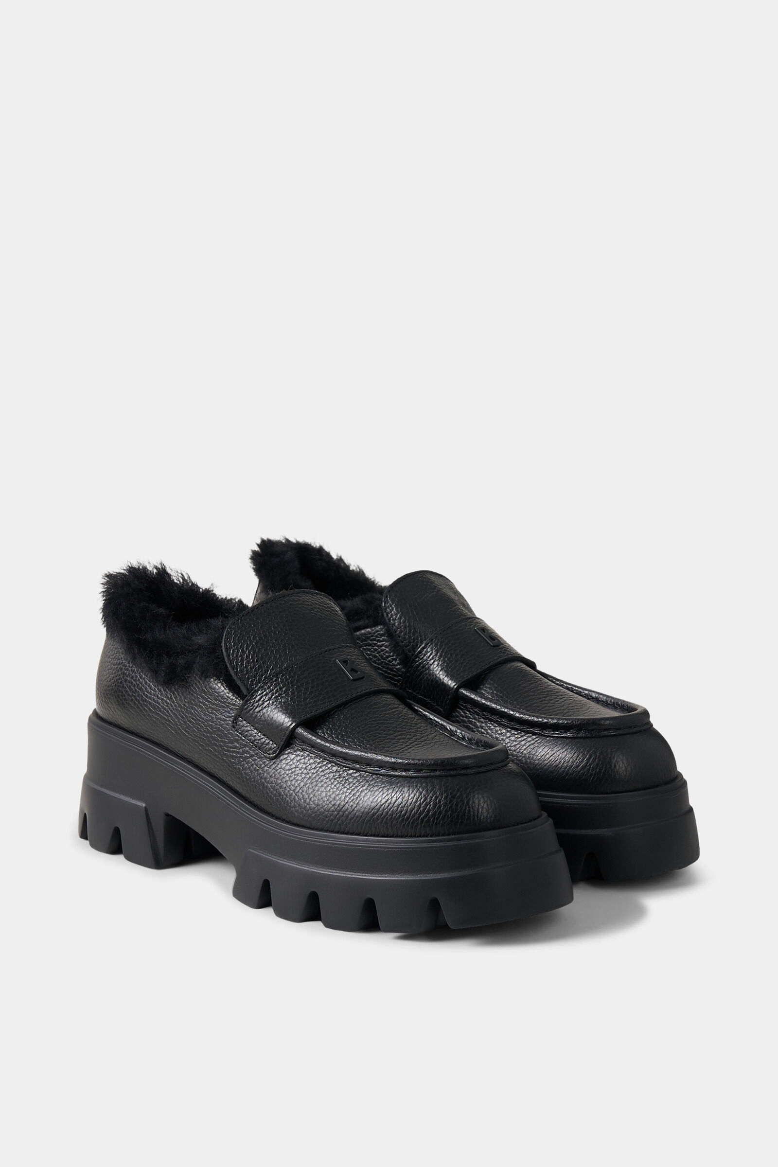 Platform loafer Sapporo Black