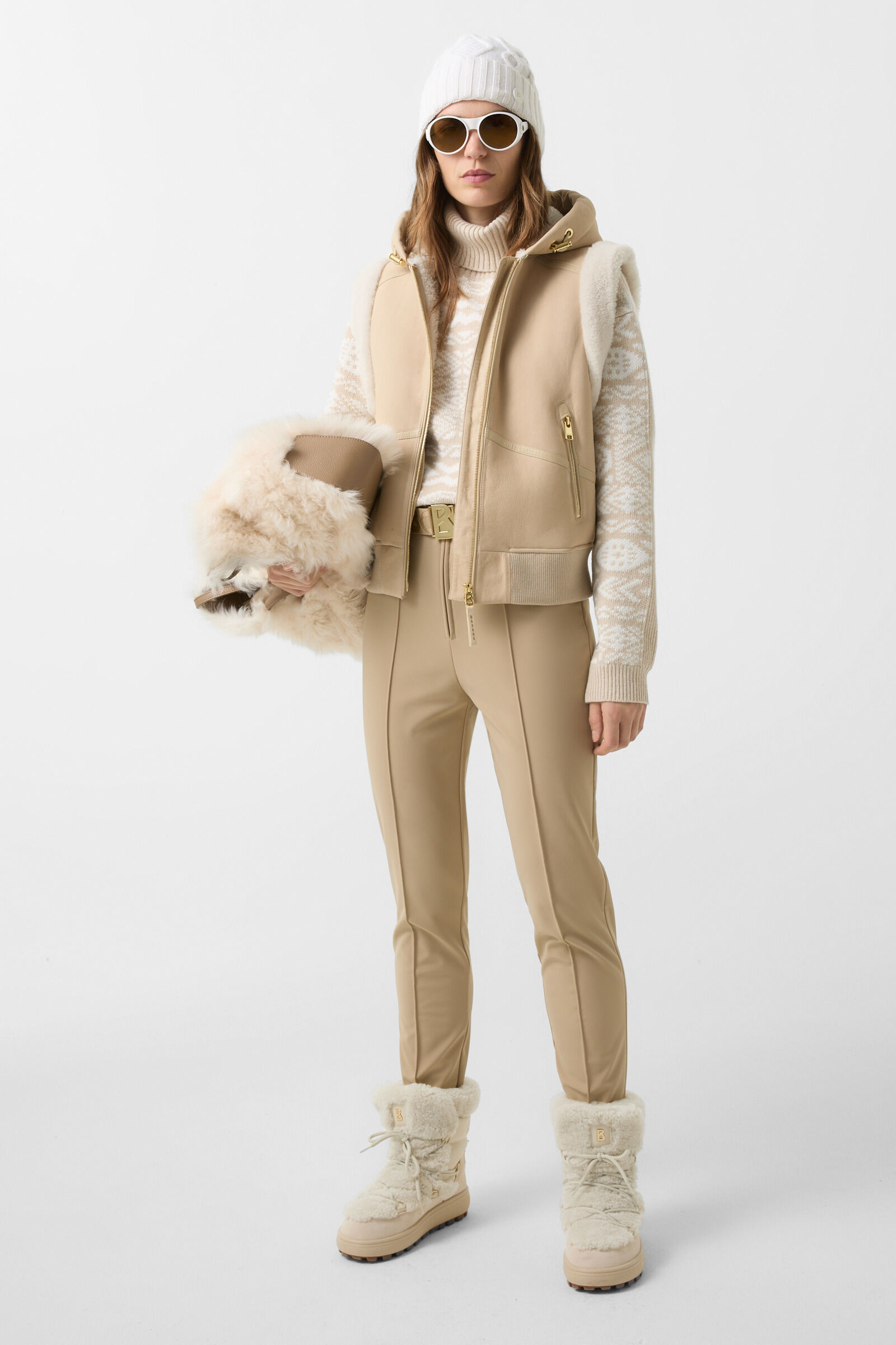 Fine lambskin waistcoat Sand