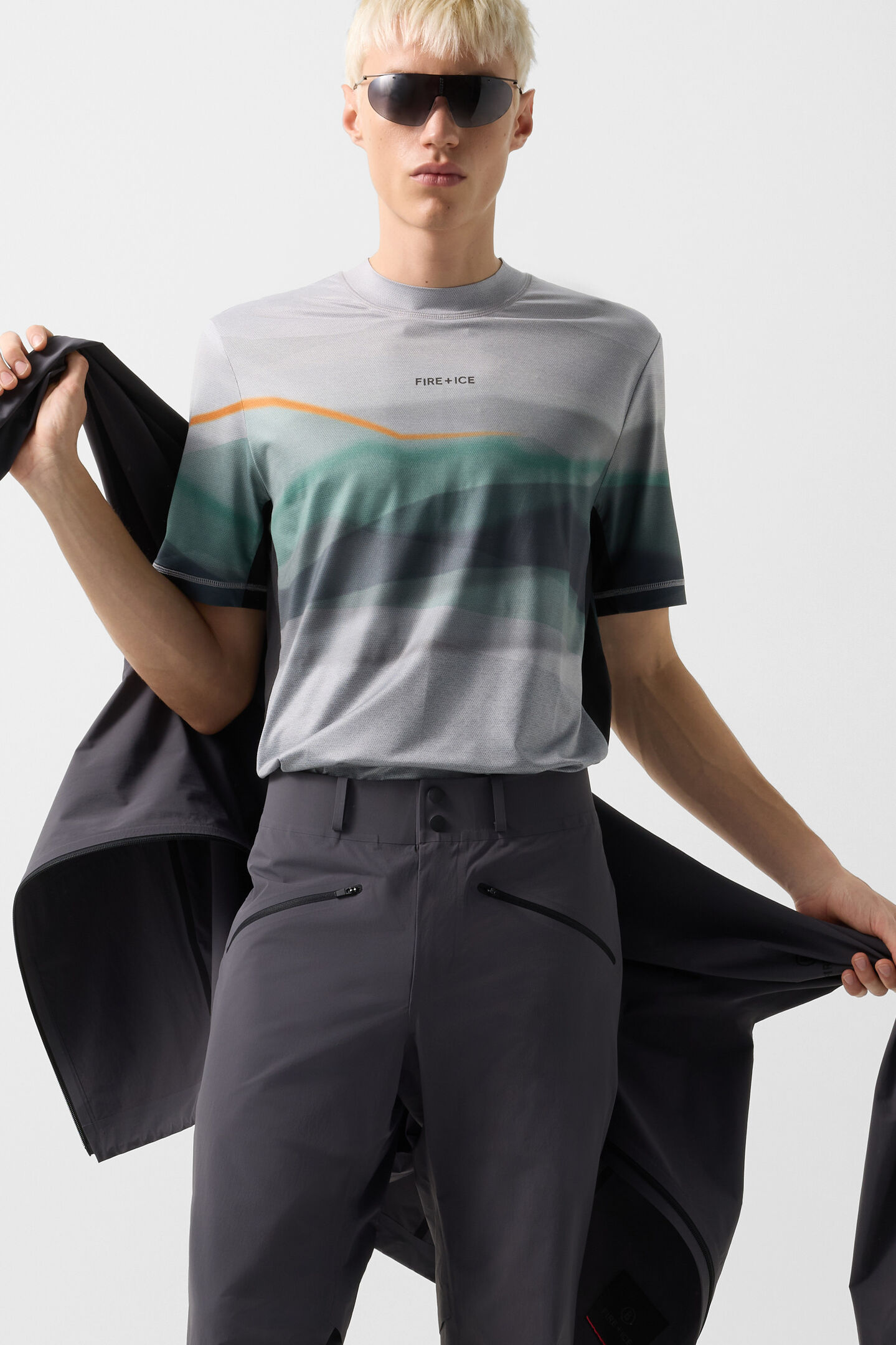 Balduin functional shirt Grey/green