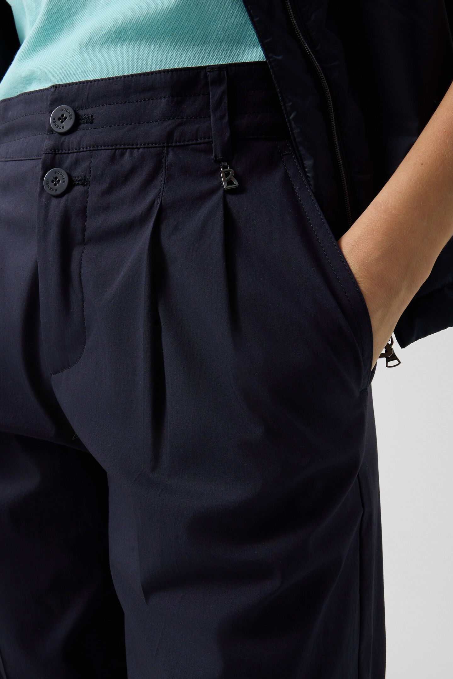 Pleated trousers Amy Navy blue