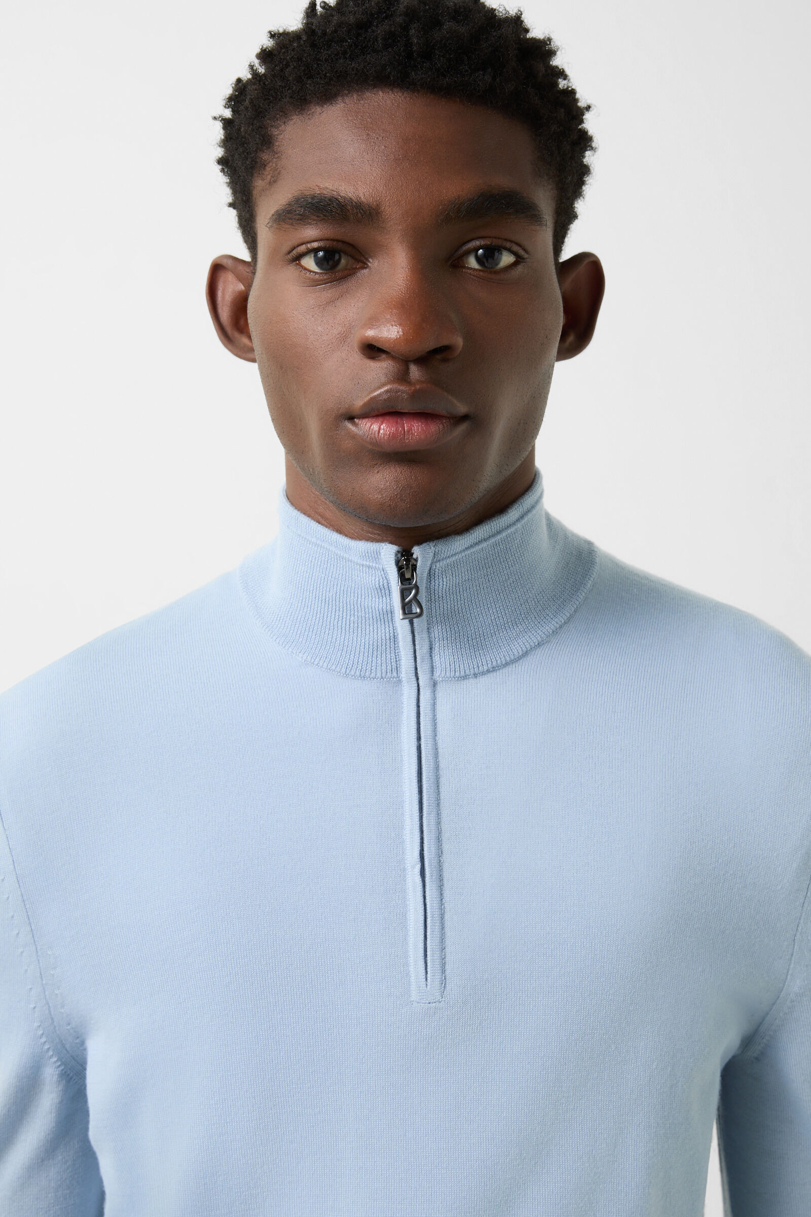 Virgin wool Ouri troyer Light blue