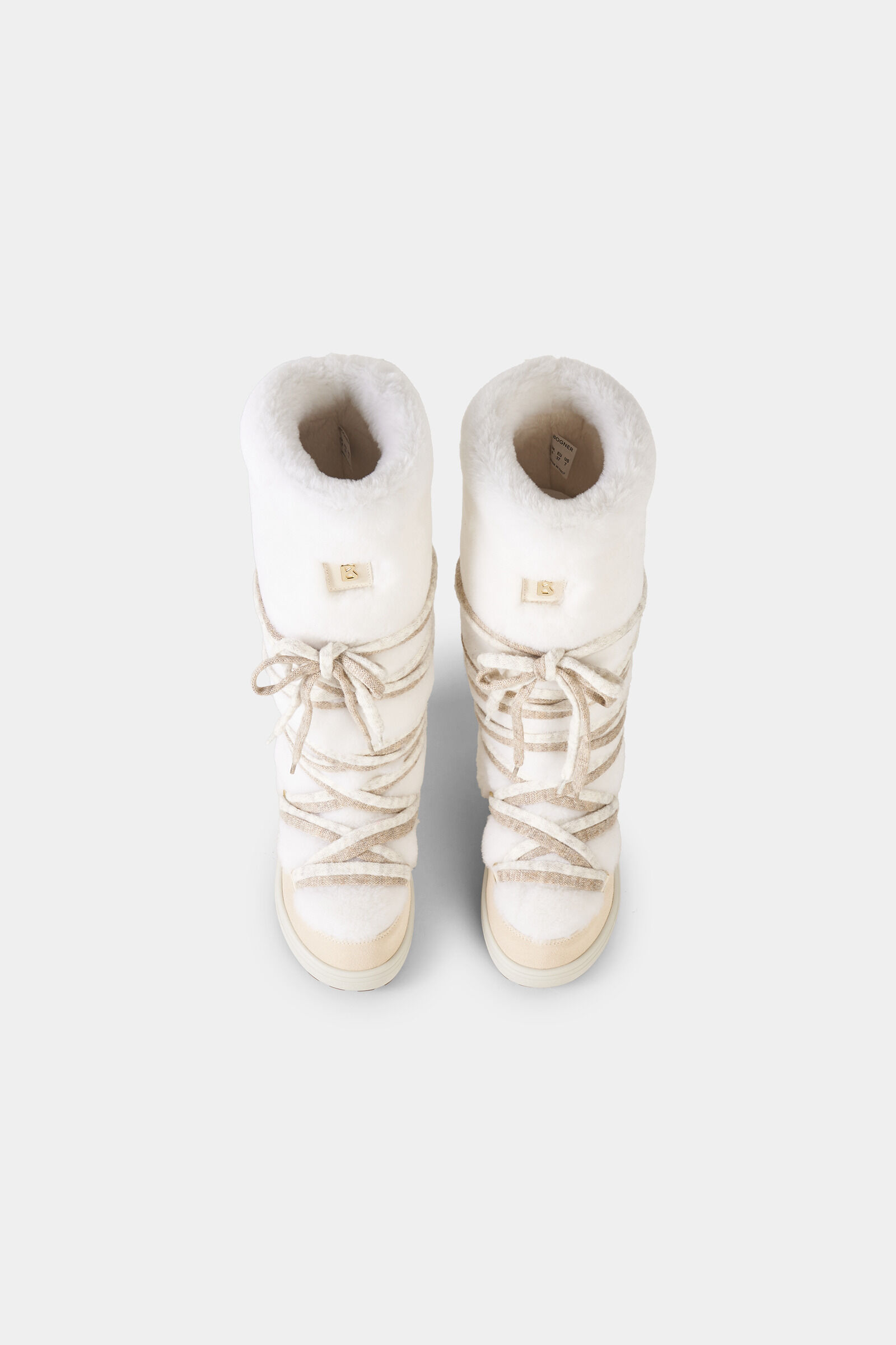 Chamonix Snow Boots with Spikes Off-White
