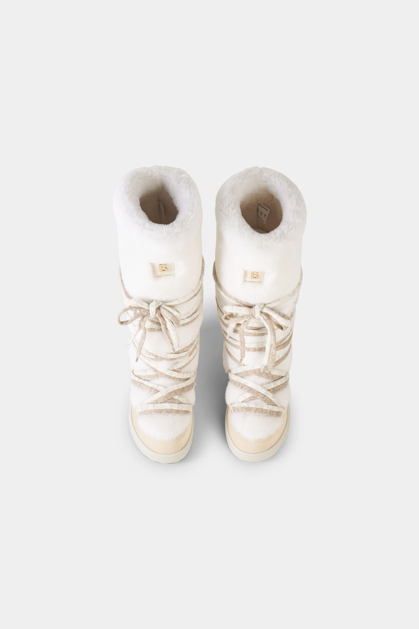 Chamonix Snow Boots with Spikes Off-White