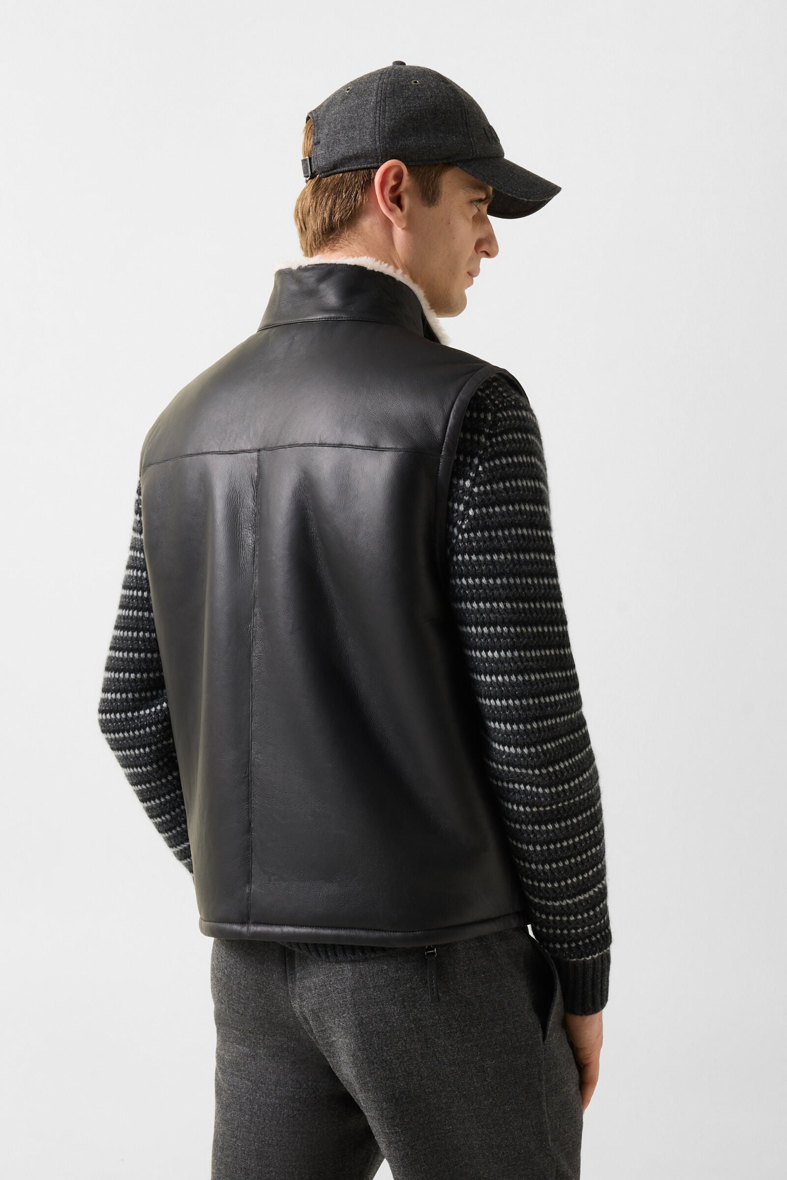 Rosso Lambskin Vest Black