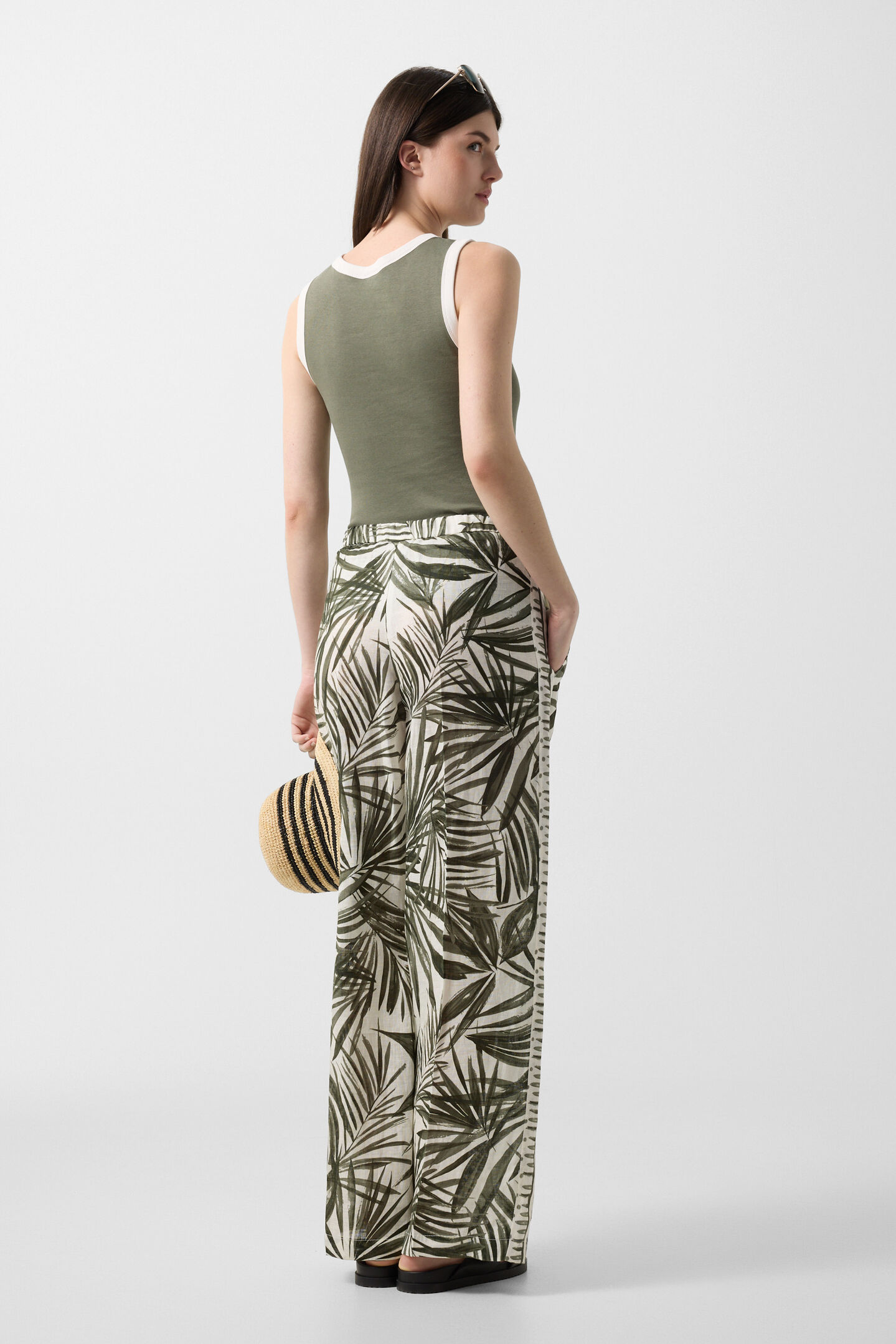 Linen trousers Gina Olive green/cream