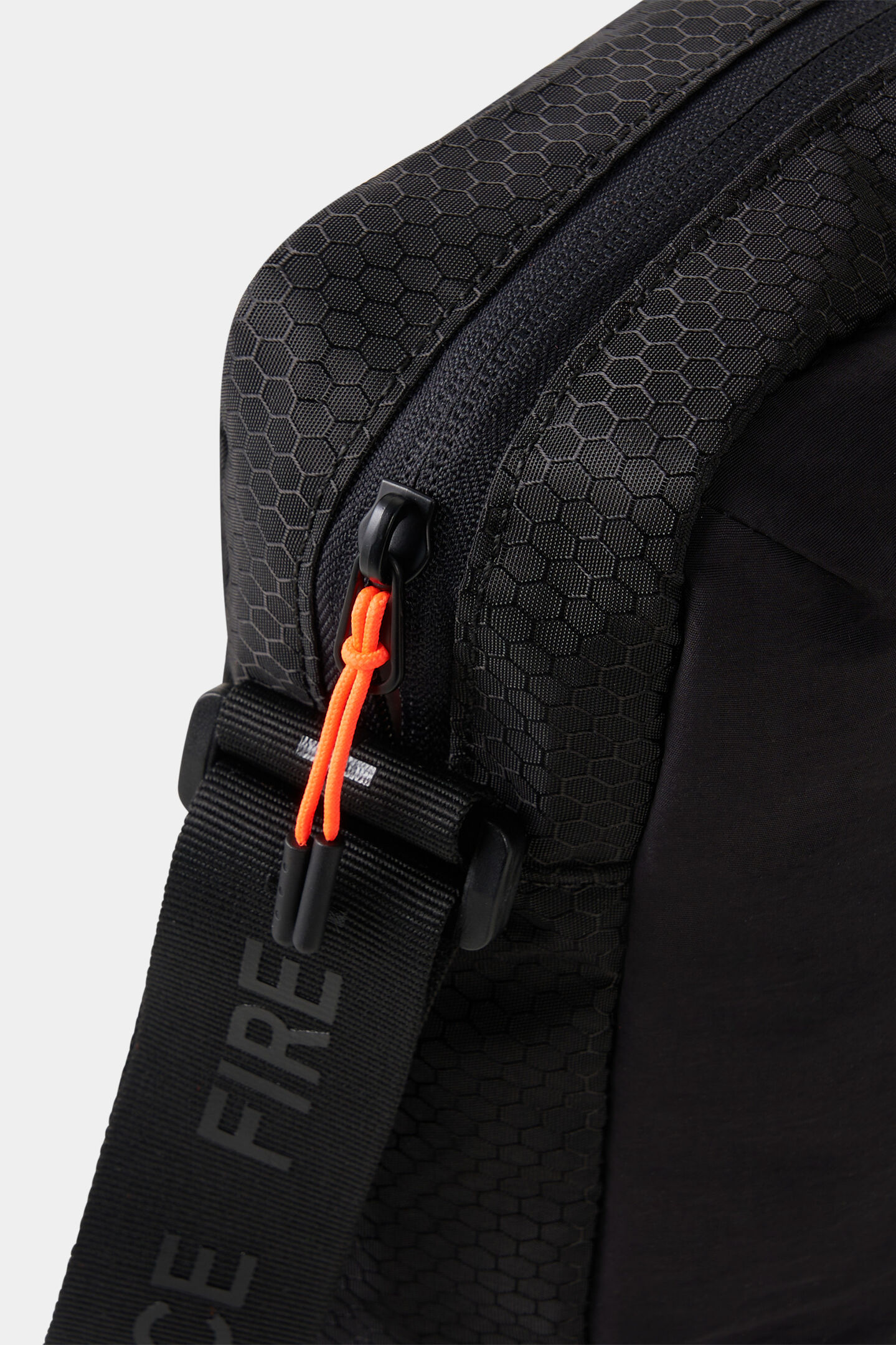 Park City Scout shoulder bag Black