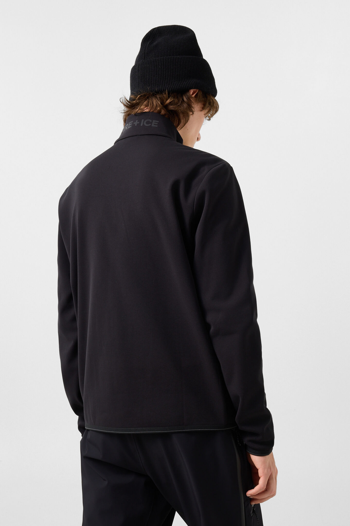Banjan Mid-Layer Hybrid Jacket Black