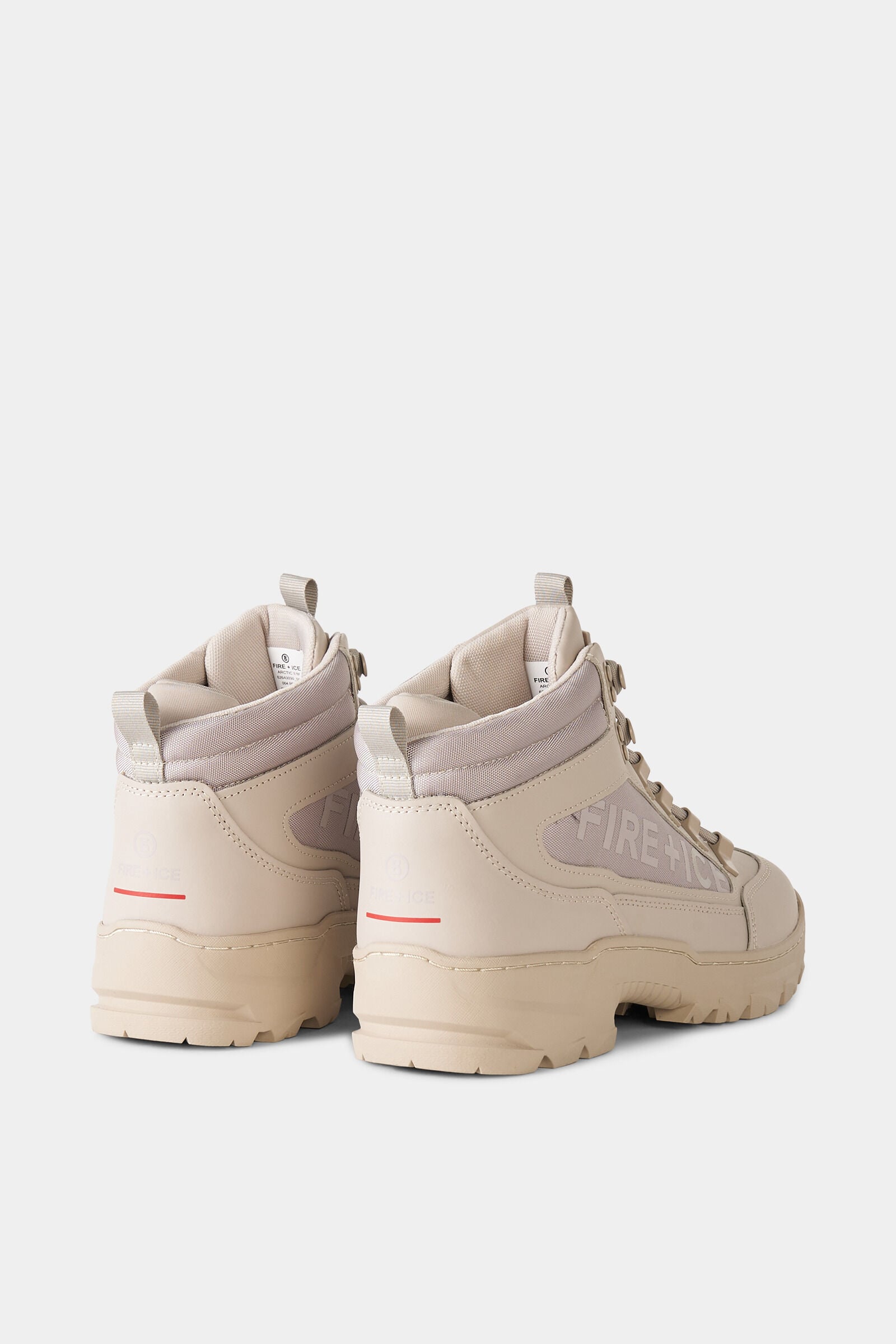 Arctic Mid Boots Black