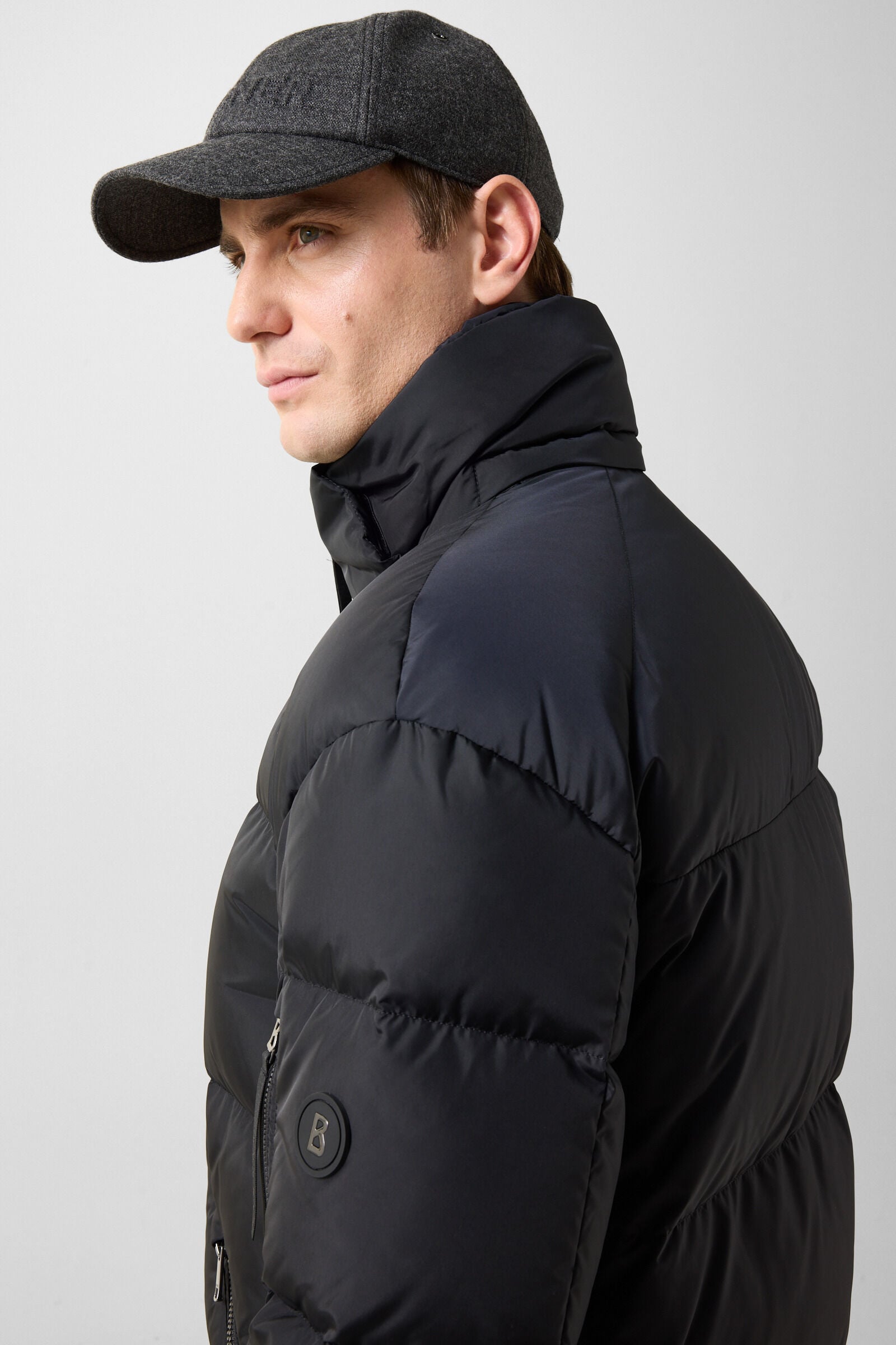 Jones Down Jacket Black