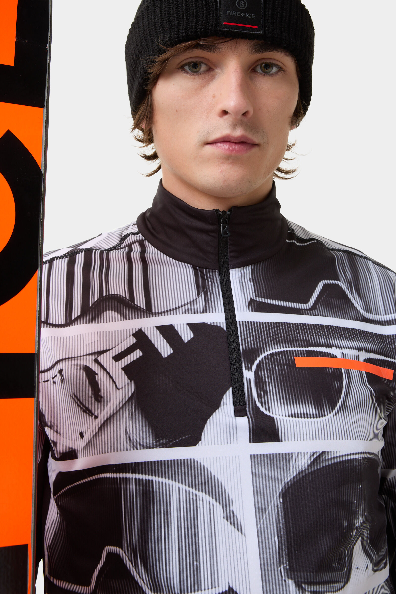 First Layer Pascal Black/white