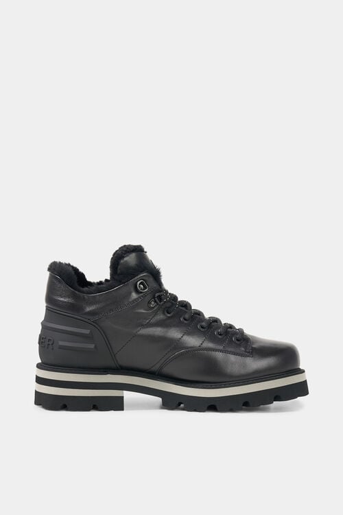 Lace-up Boots Courchevel Black