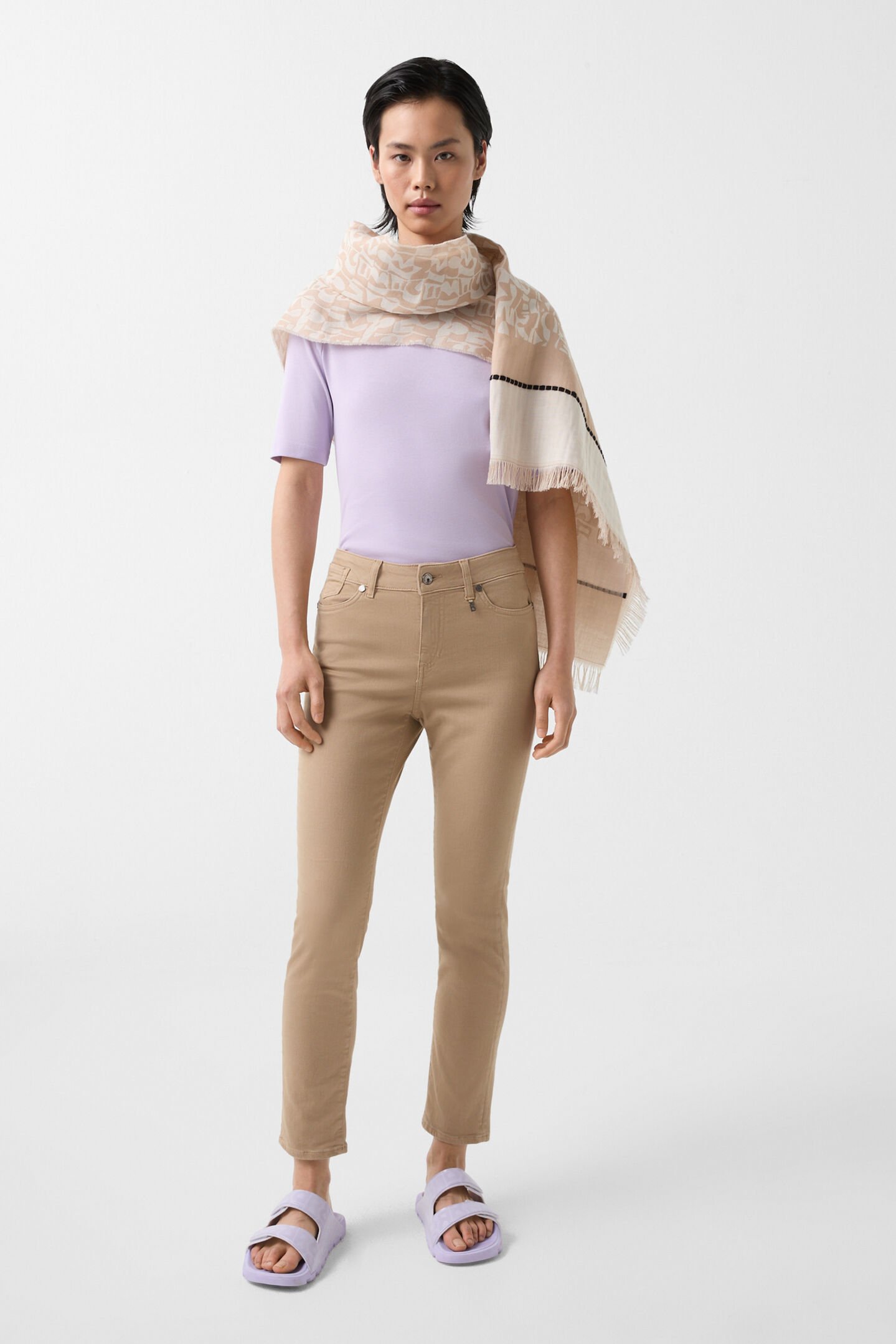 7/8-Slim Fit Jeans Julie Karamell