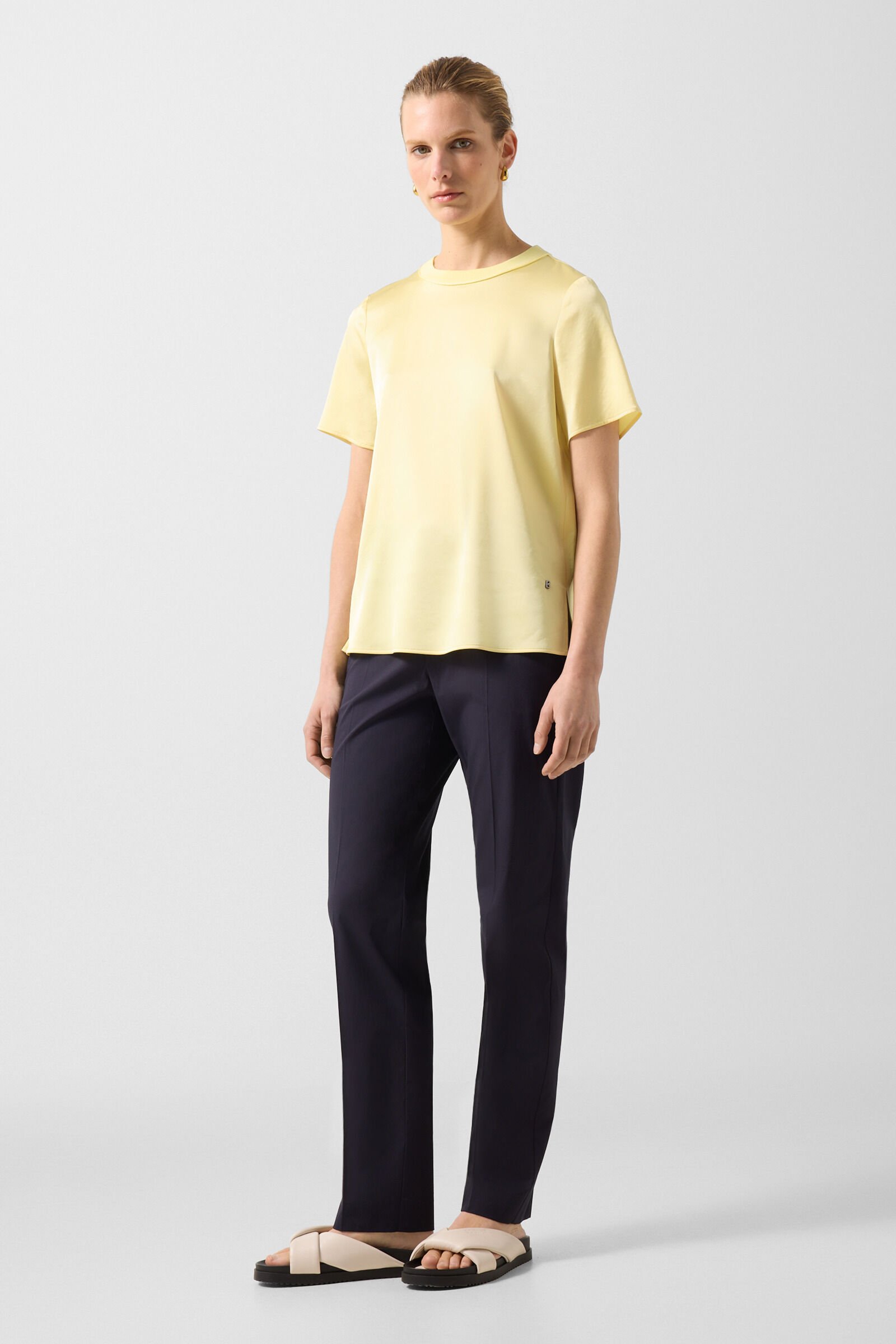 Pleated trousers Abbie Navy blue