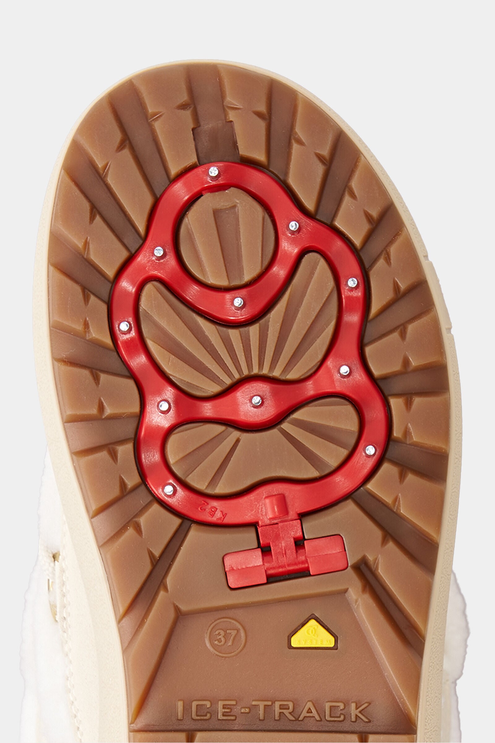 Chamonix Snow Boots with Spikes Off-White