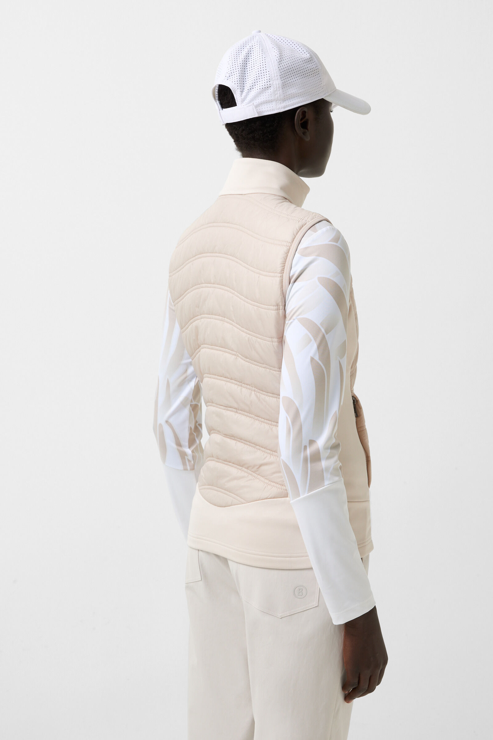 Fibi mid-layer hybrid waistcoat Sand