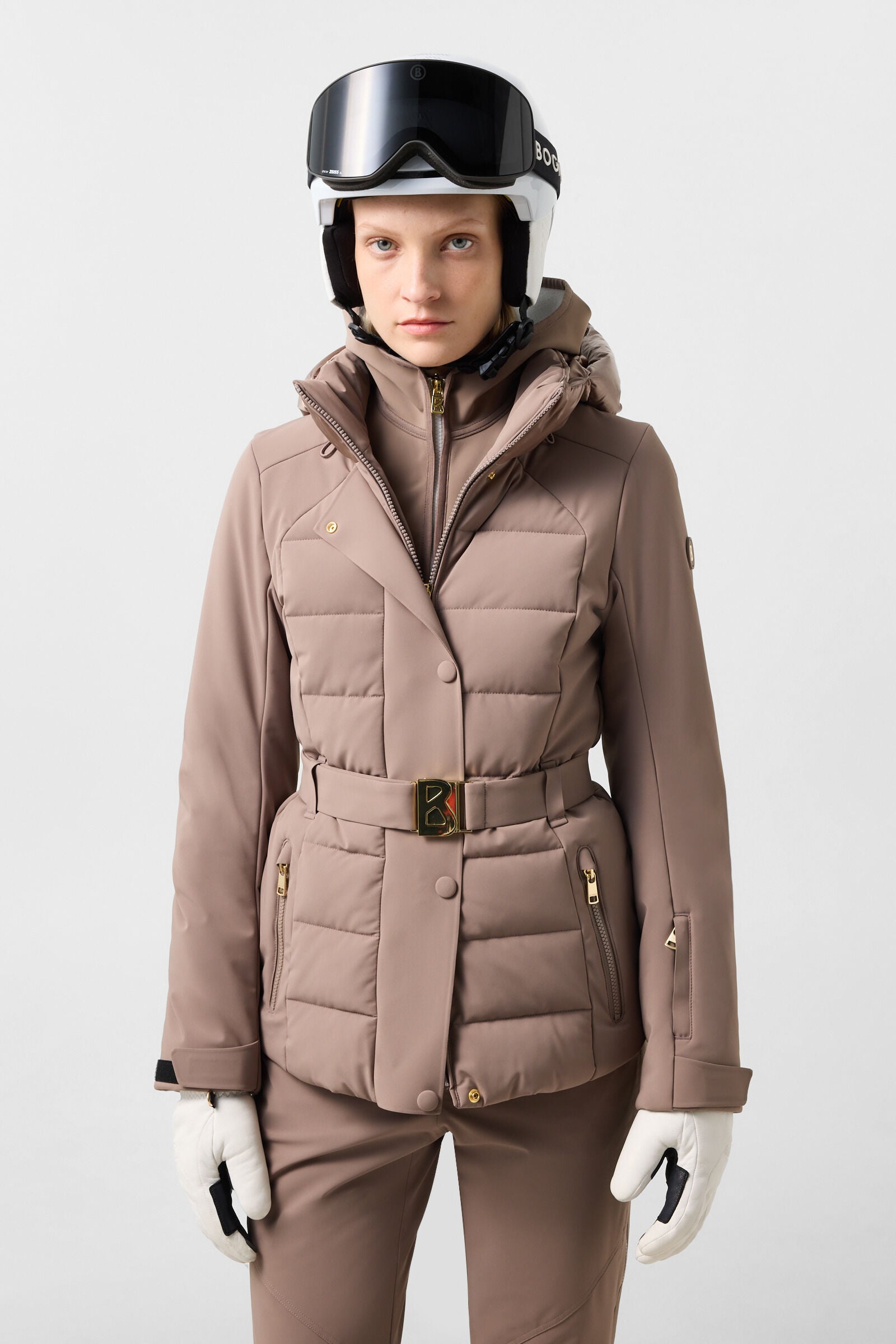 Ski-jas Elva Hazel