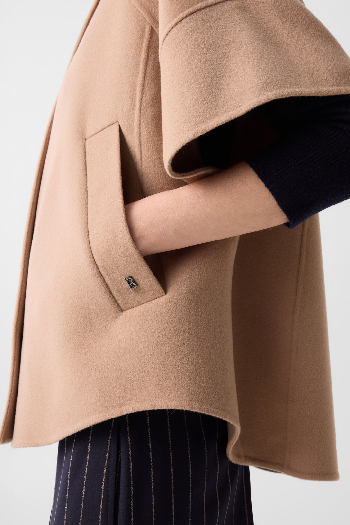 Wool waistcoat Venice Camel
