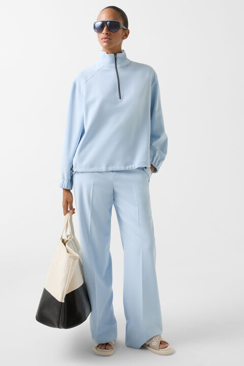 Look Yuri Hellblau Look Yuri Hellblau