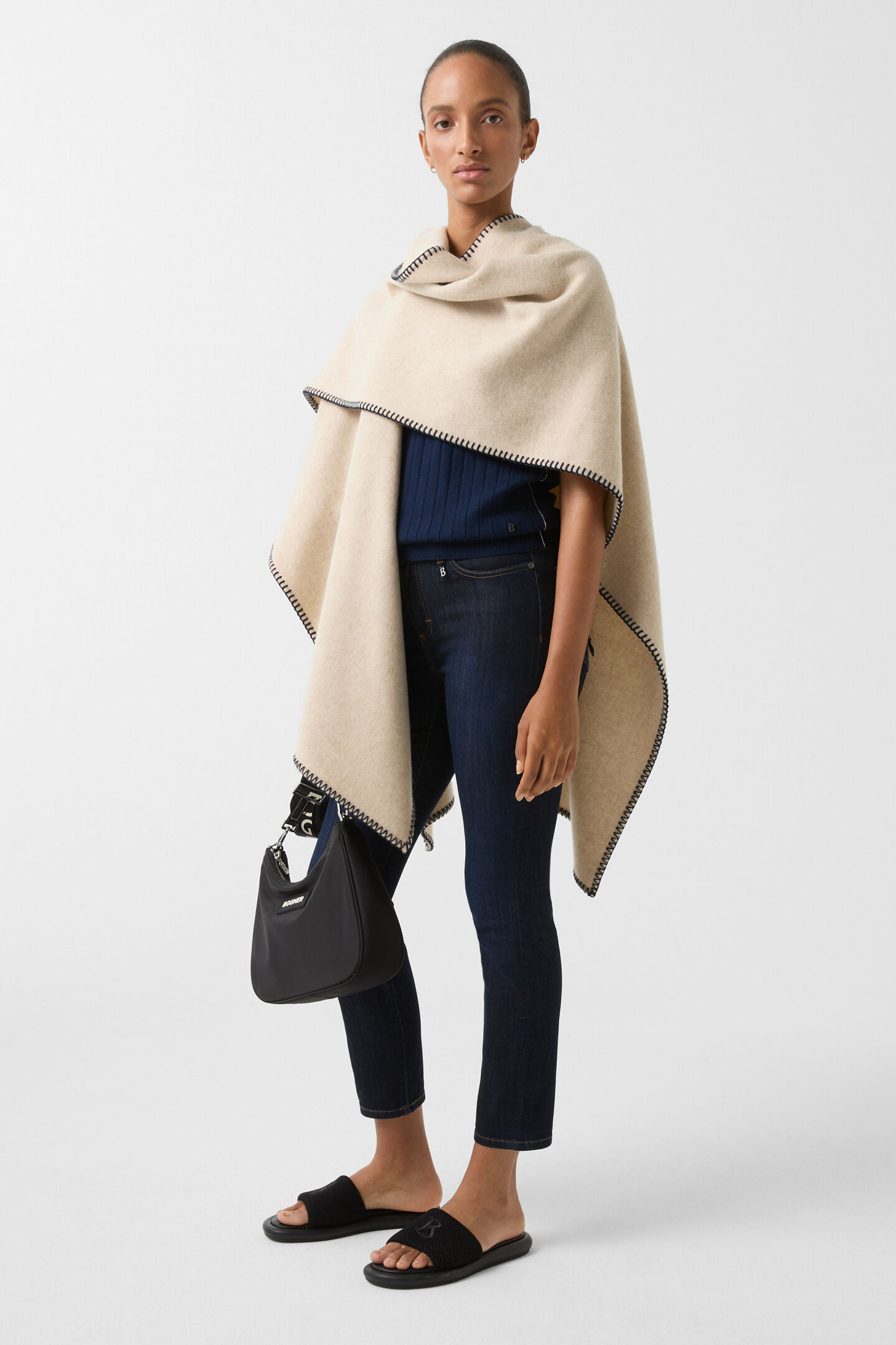 Saxon Odette Shoulder bag Dark blue