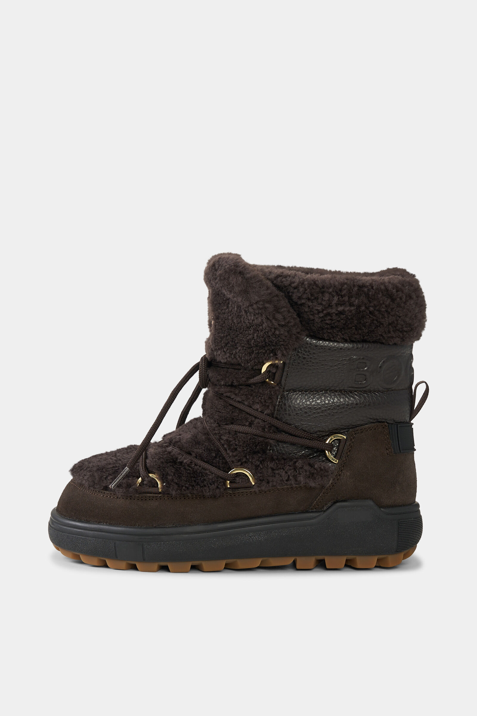 Chamonix snow boots with spikes Chocolate