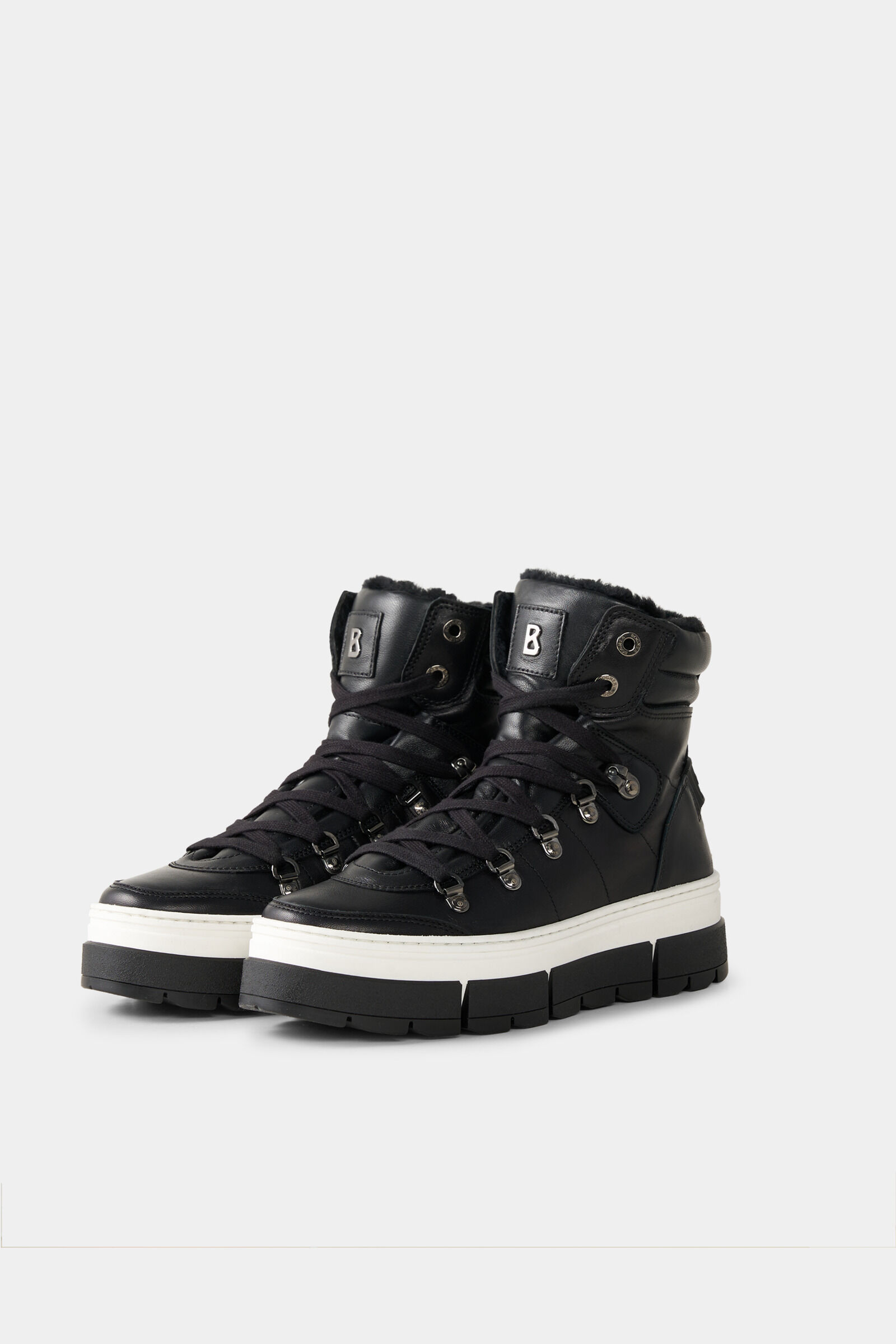 Mid boots Vaduz with spikes Black