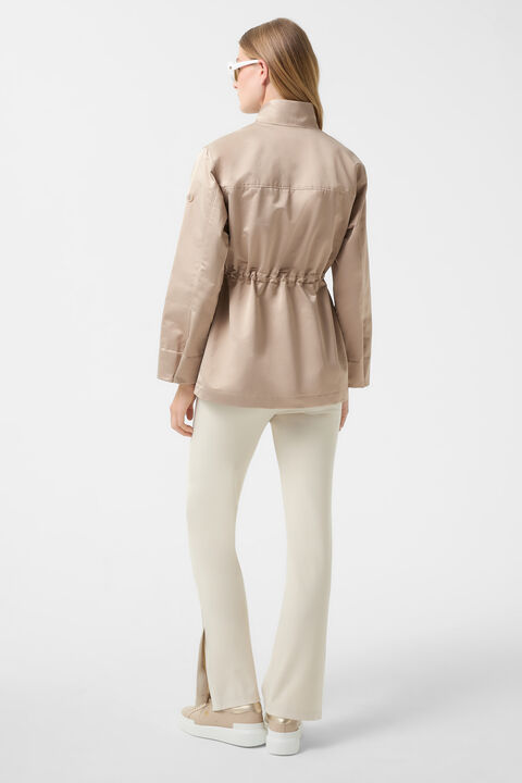 Diamanten jas Beige Diamanten jas Beige