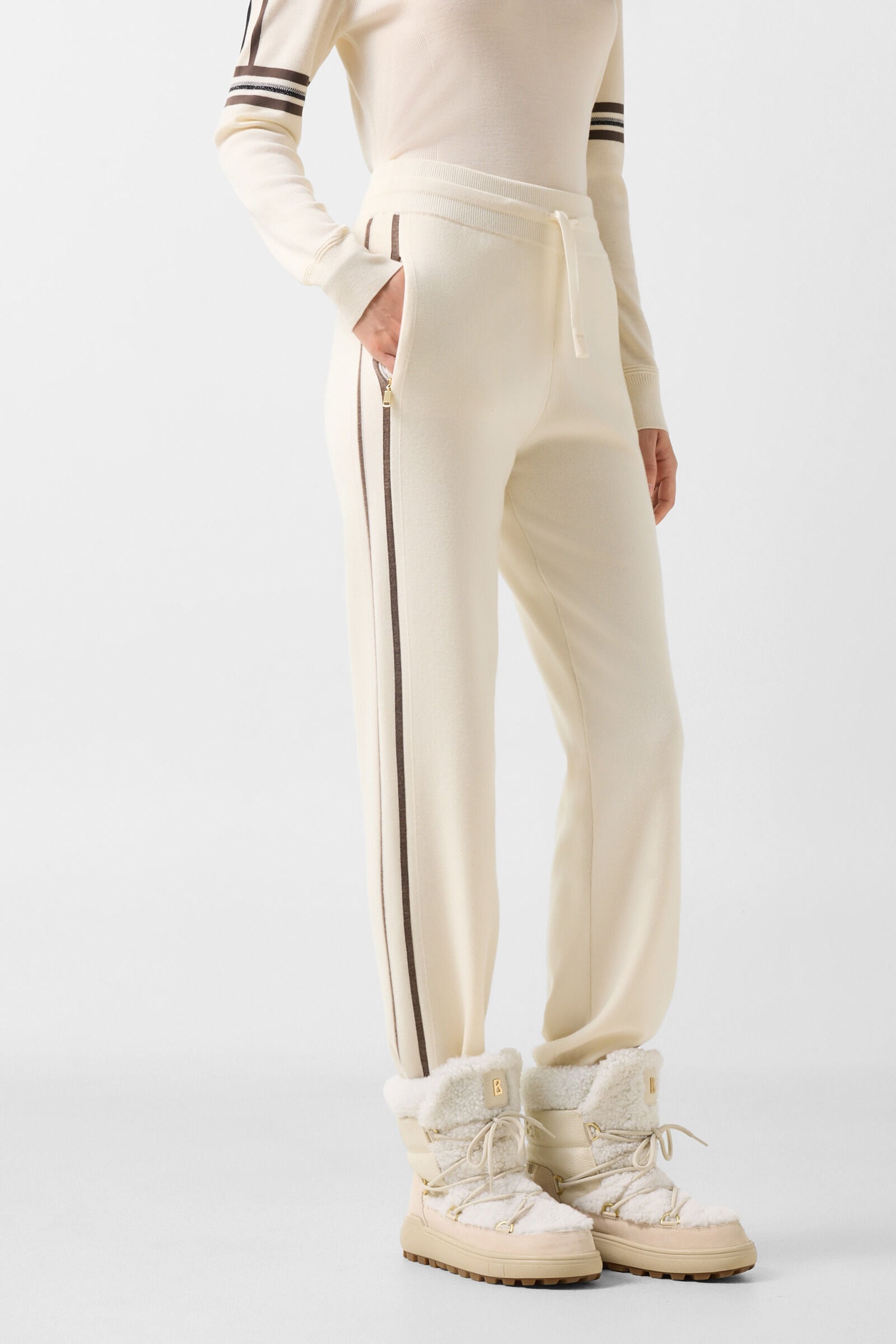 Calotta Virgin Wool-Blend Knit Pants Off-White
