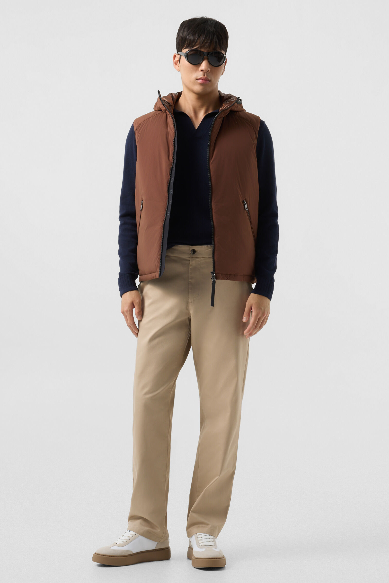 Clion lightweight down vest Brown