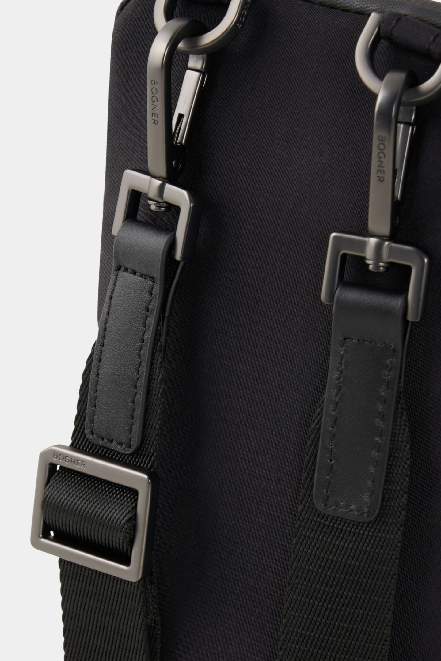 Monarch Skyler Shoulder bag Black