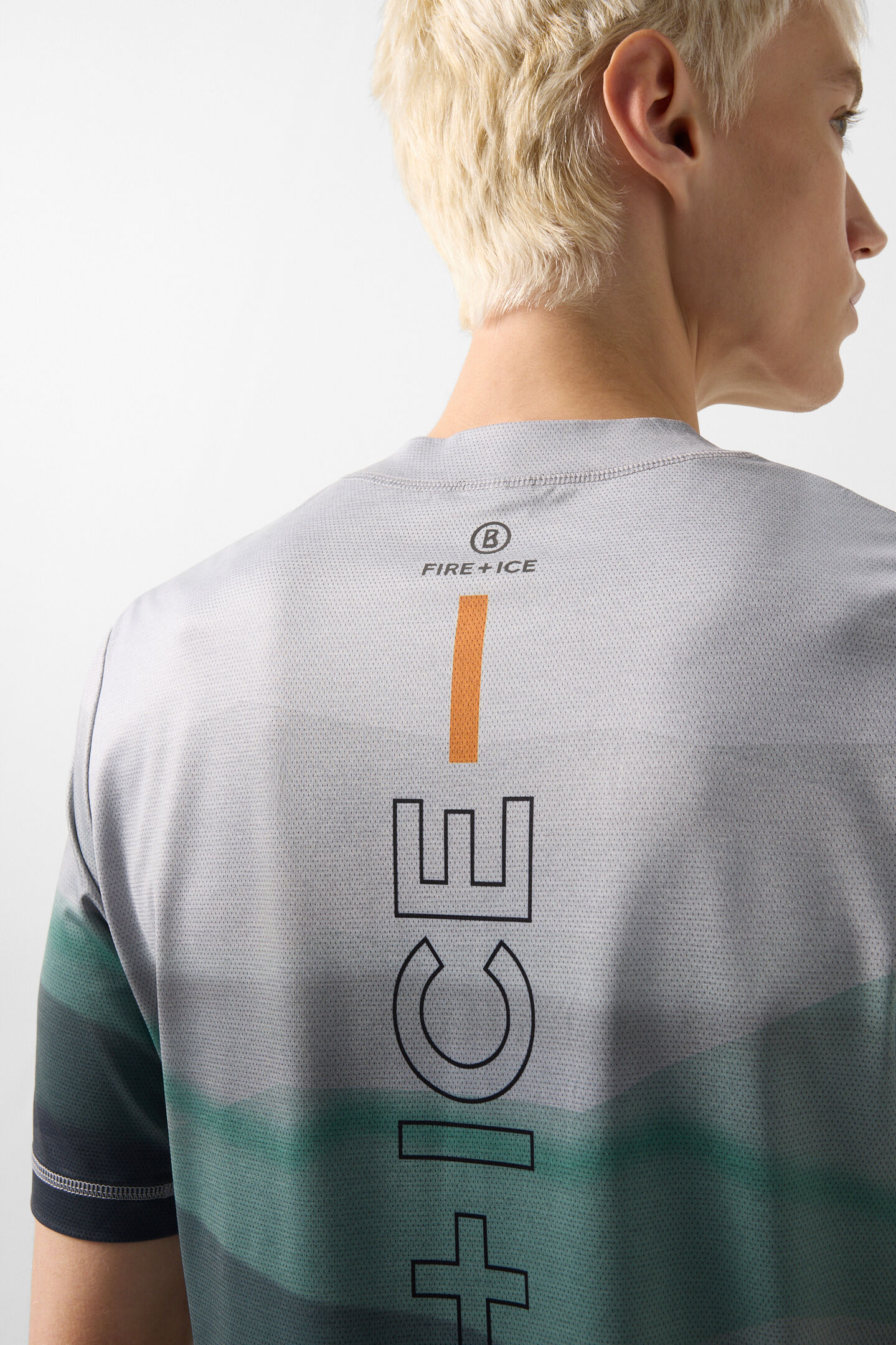 Balduin functional shirt Grey/green