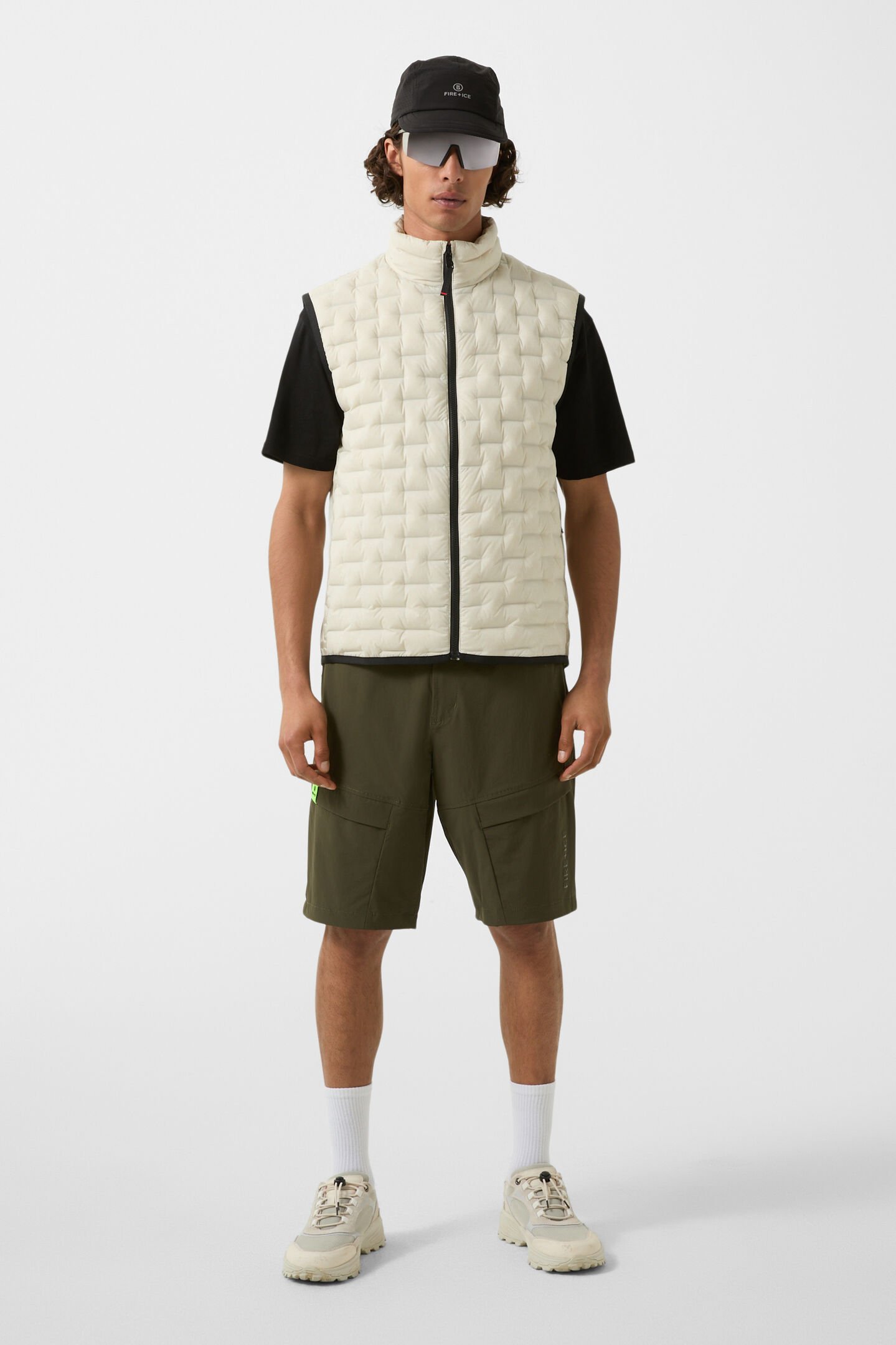 Gabriel lightweight down waistcoat Sand