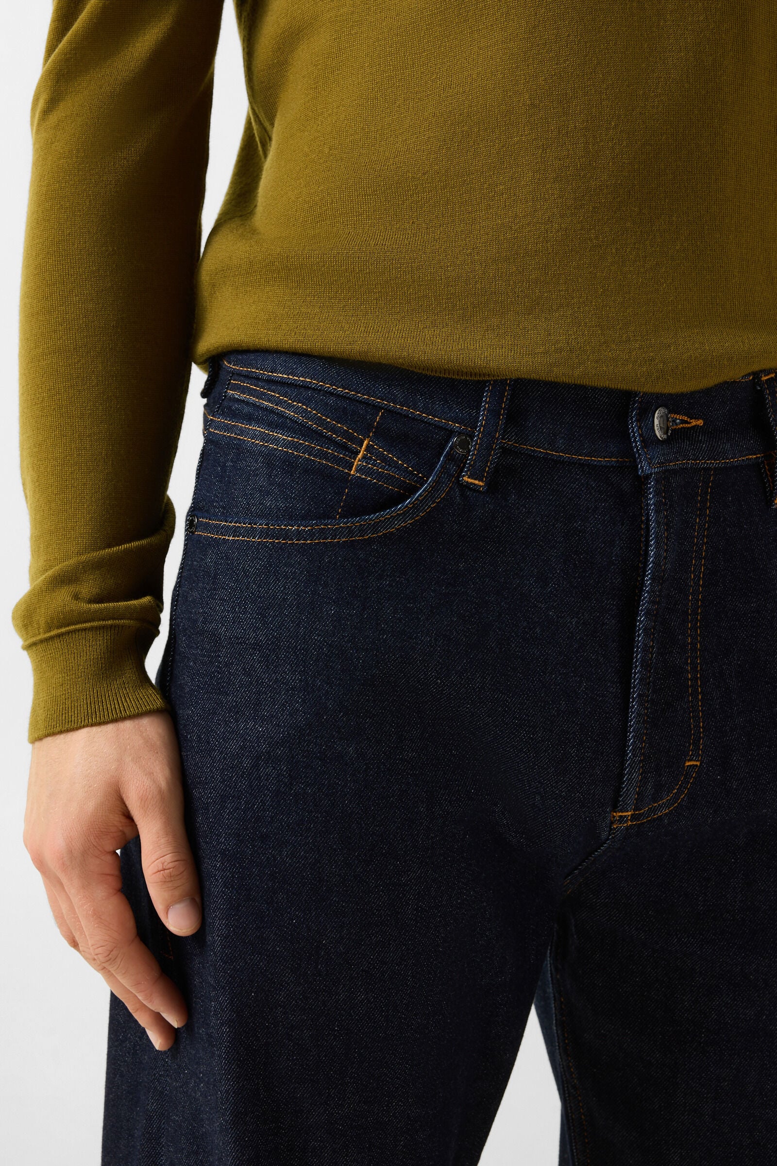 Travis Straight-Fit Jeans Dark Denim Blue