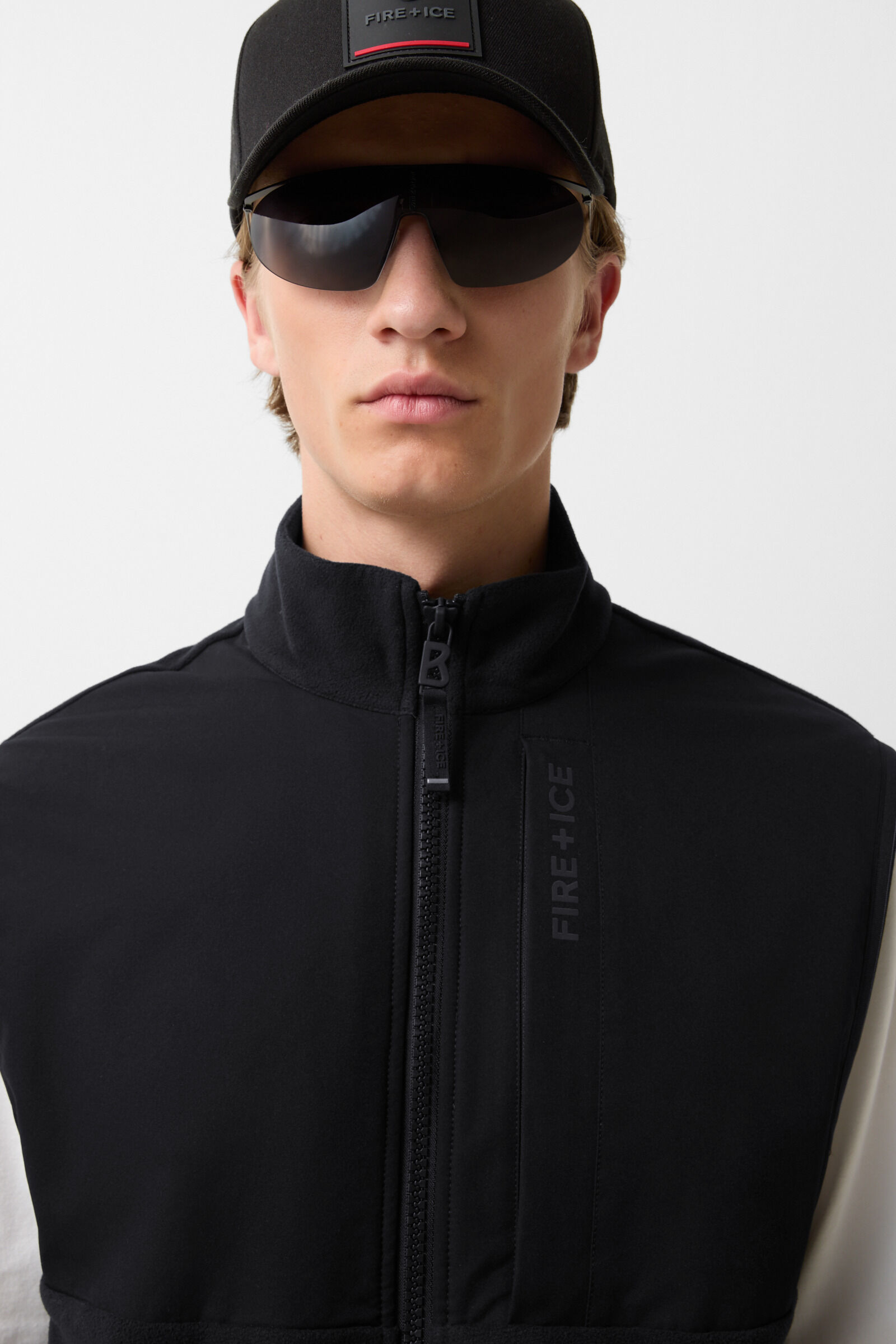 Lais hybrid fleece waistcoat Black