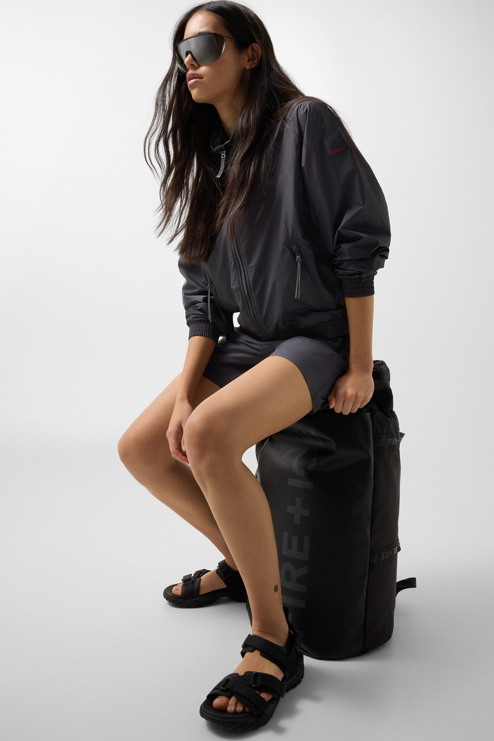 Keke lightweight jacket Dark grey