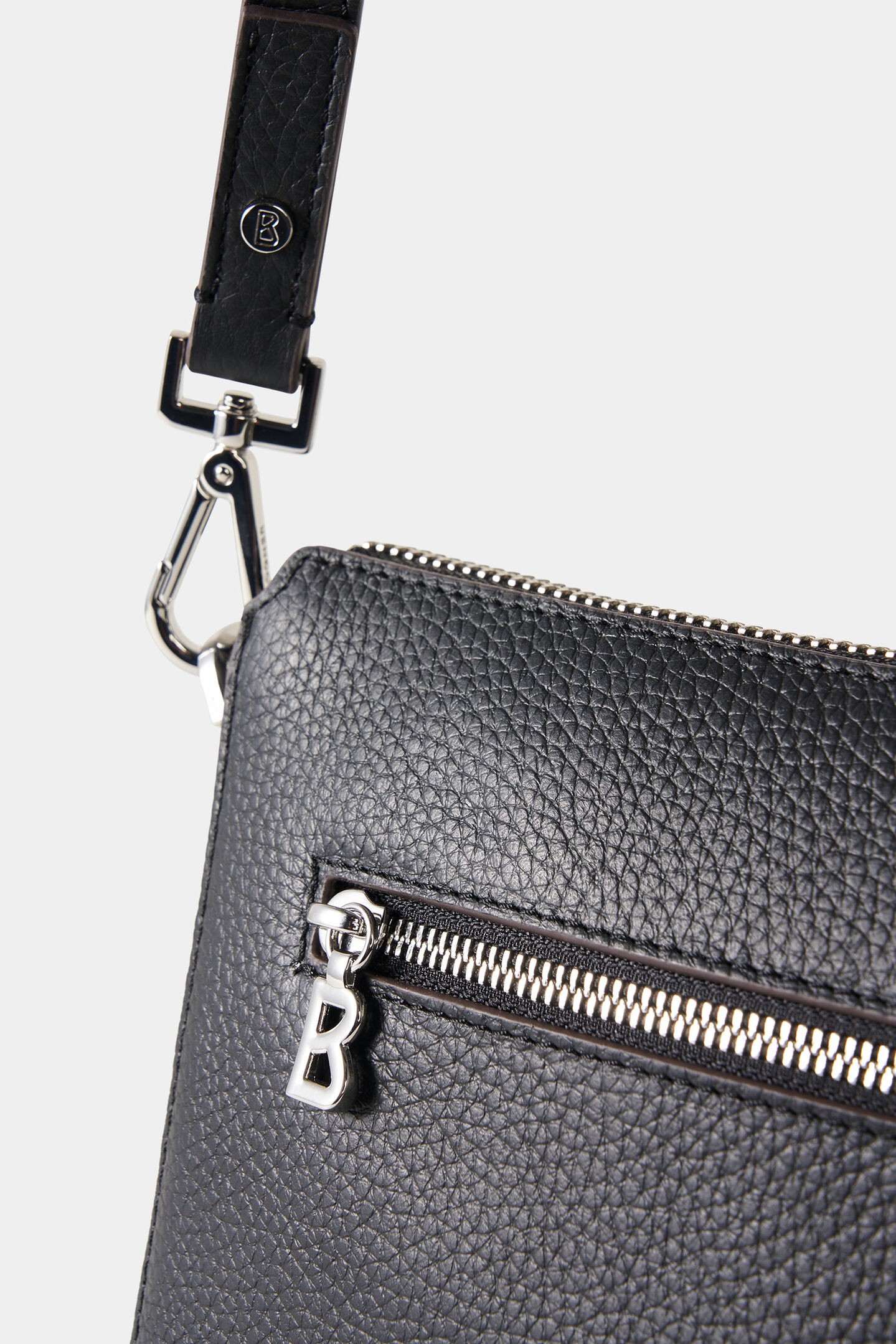 Sac &agrave; bandouli&egrave;re Bozen Hedwig Noir