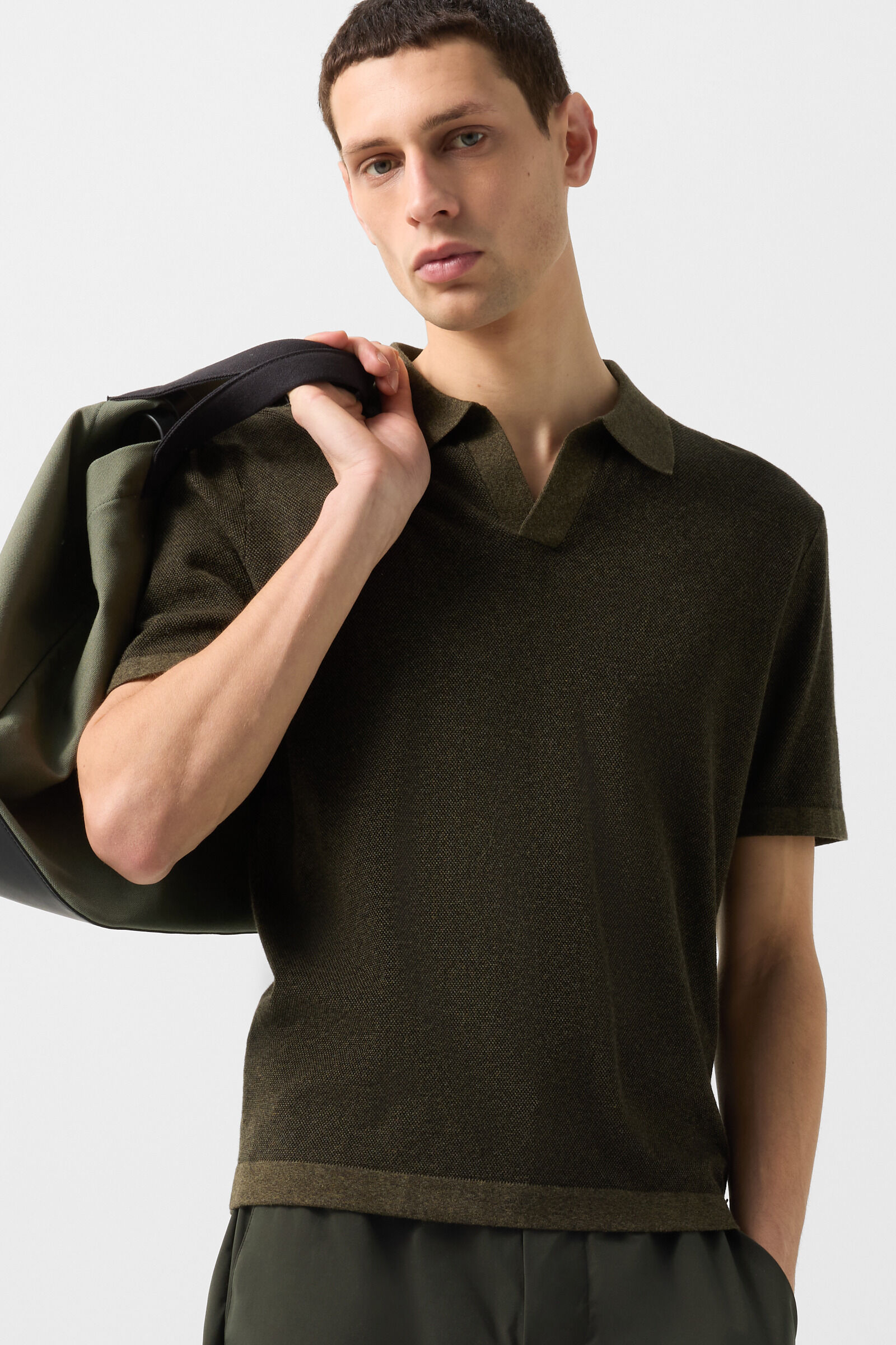Lyon knitted polo shirt Olive green