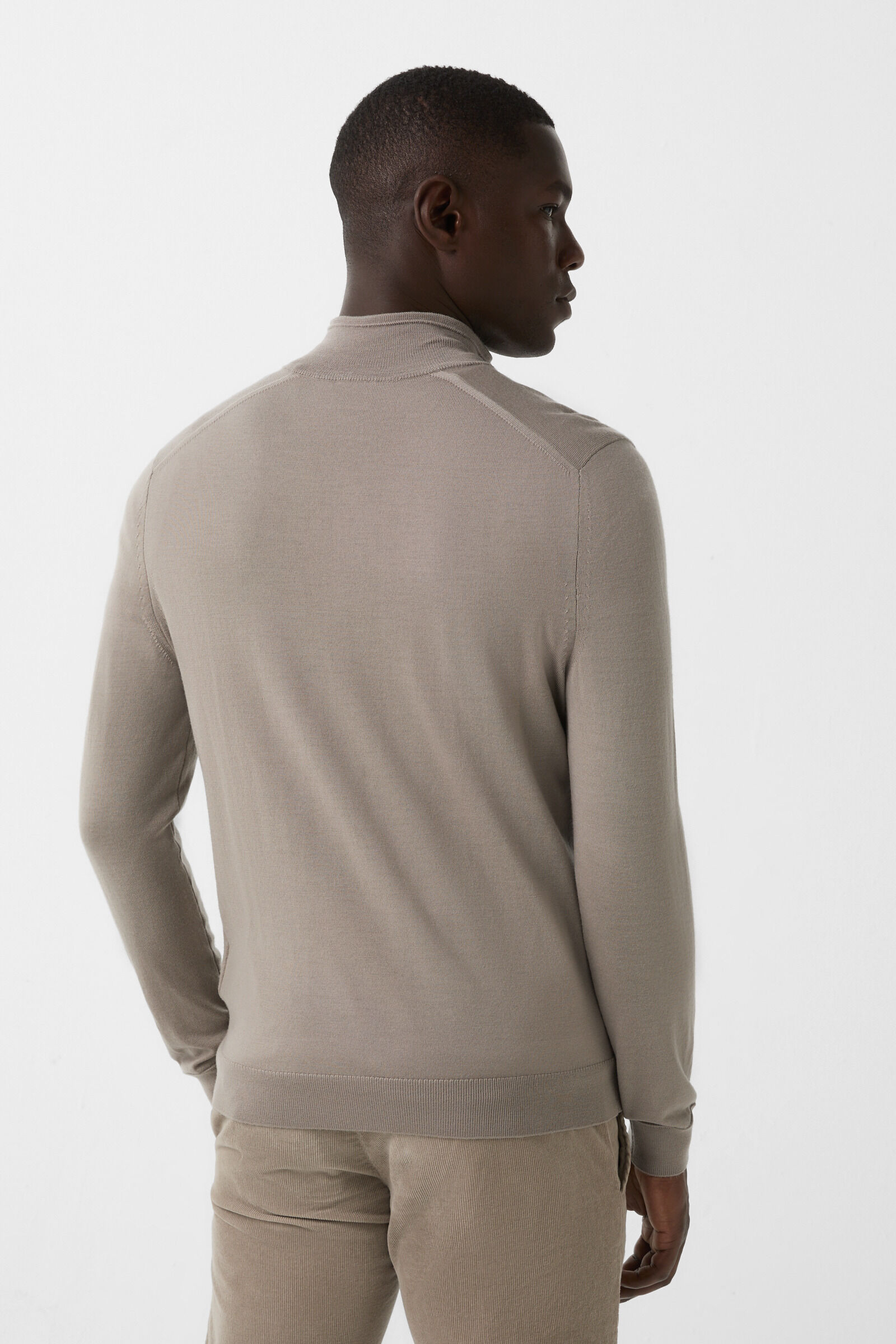 Ouri fine knit troyer Greige