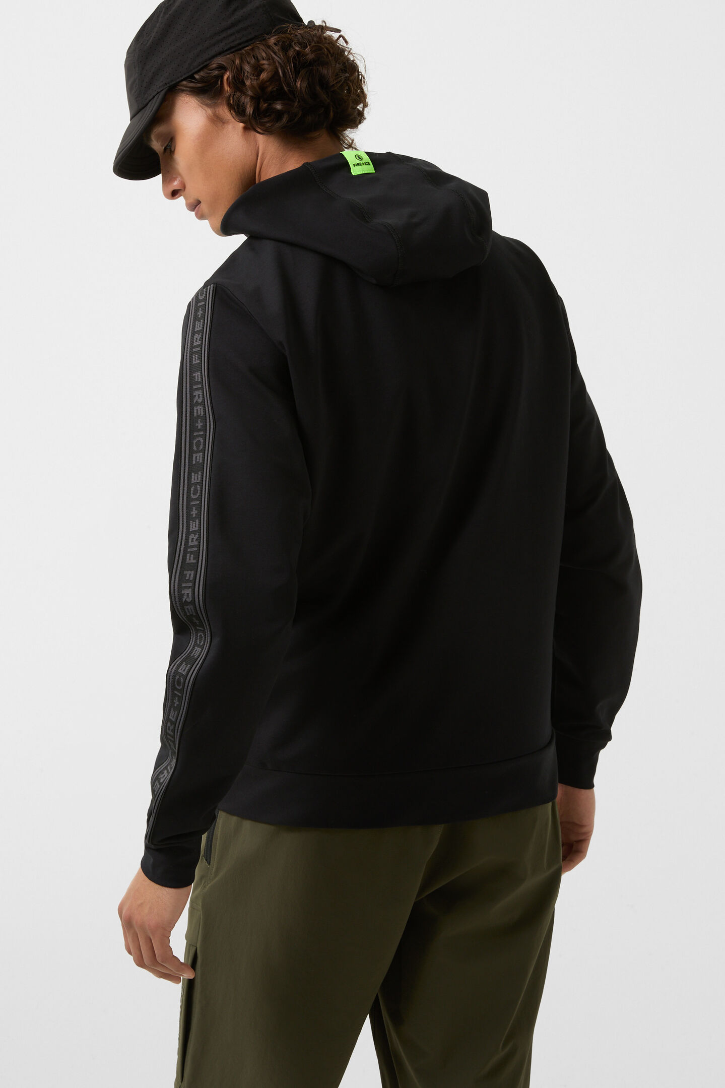 Sweatjacke Uday Schwarz
