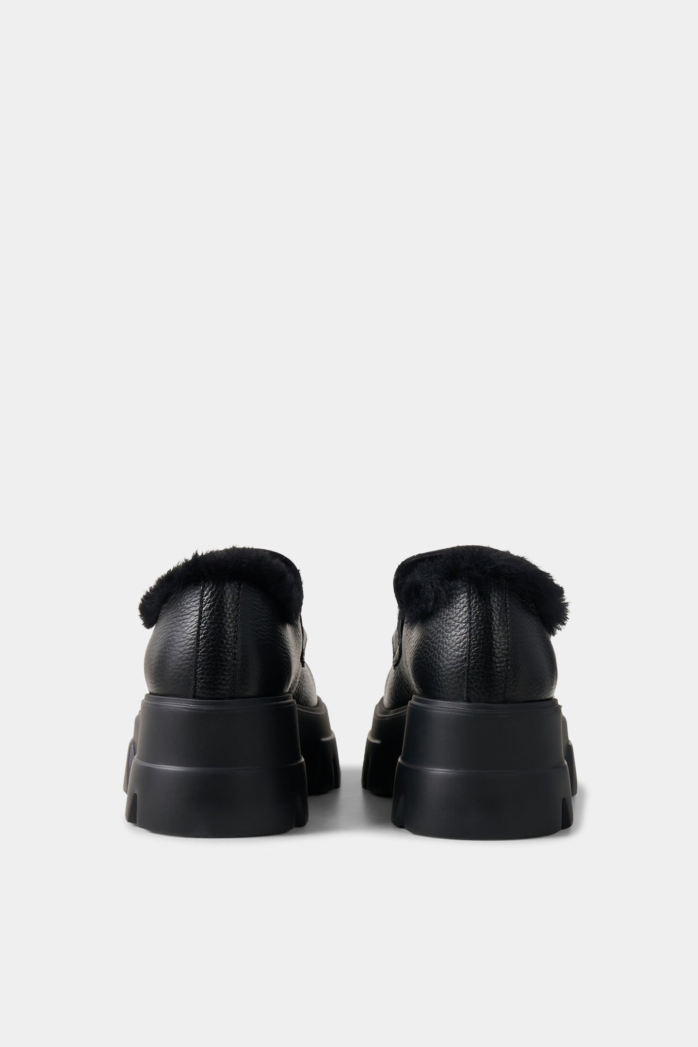 Platform loafer Sapporo Black