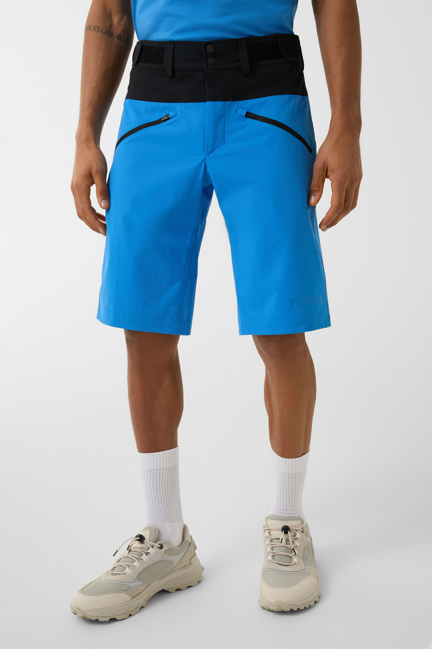 Funktions-Shorts Cewan Himmelblau/Schwarz
