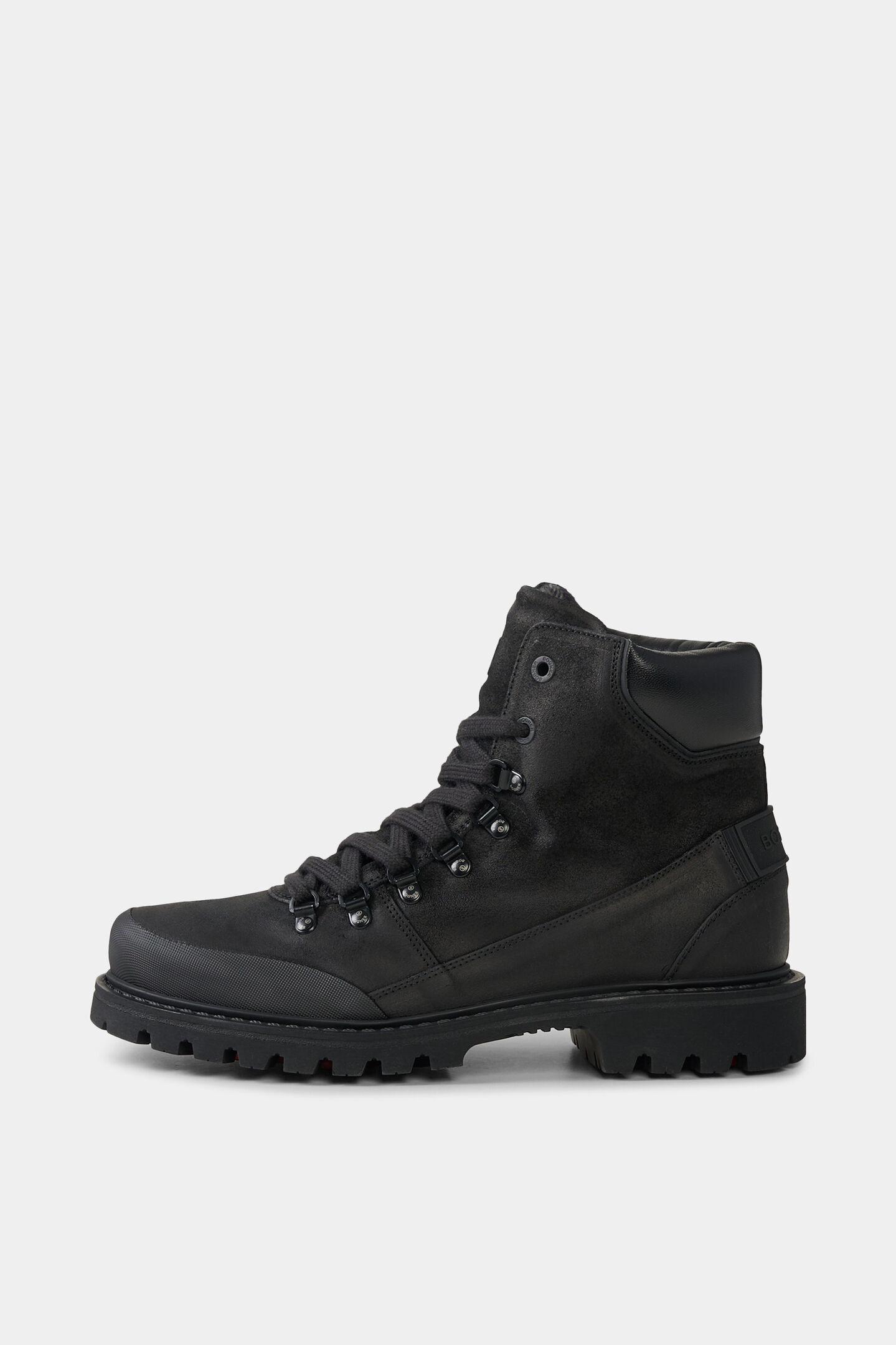 Mid Boots Helsinki with spikes Black