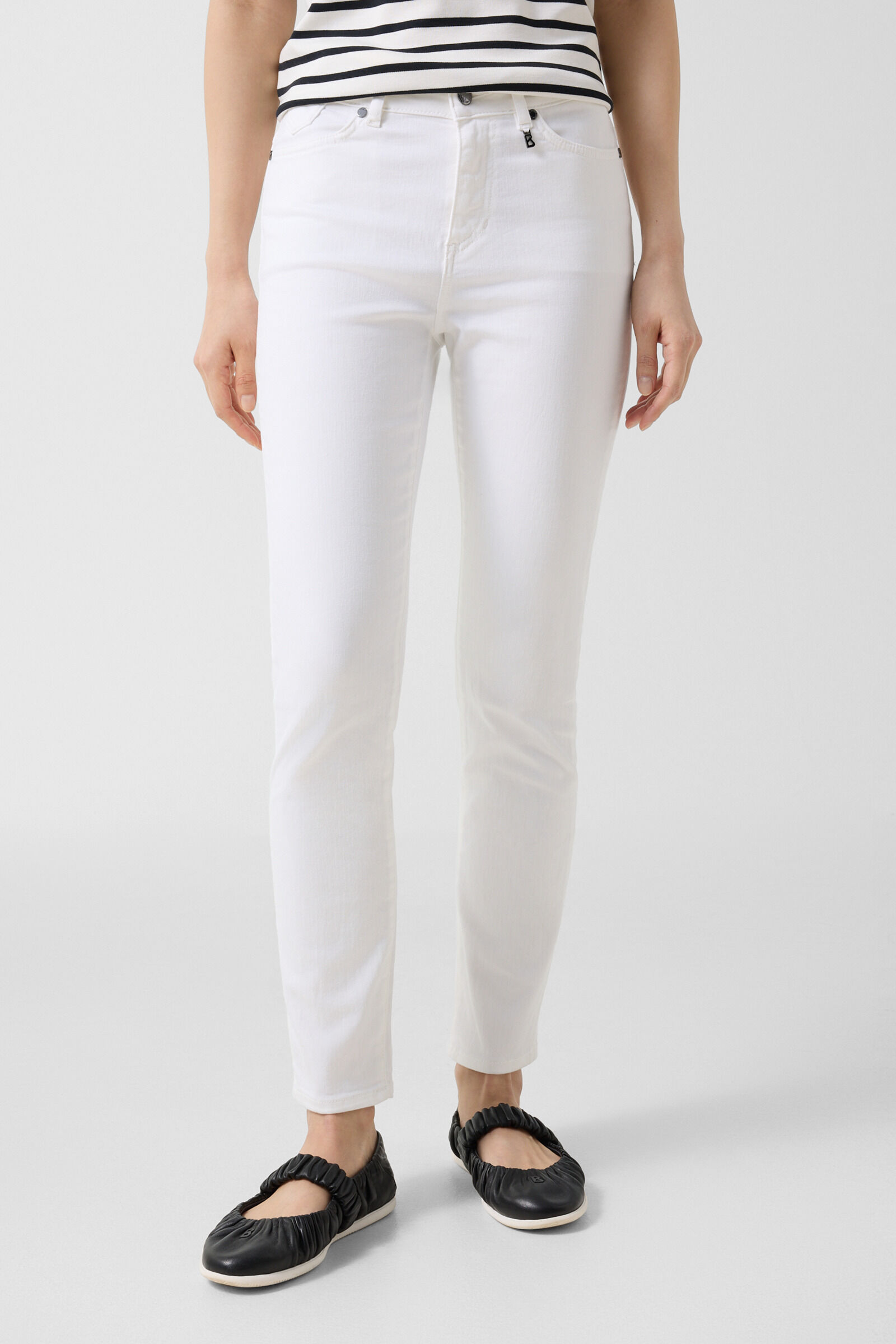 7/8 slim fit jeans Julie White