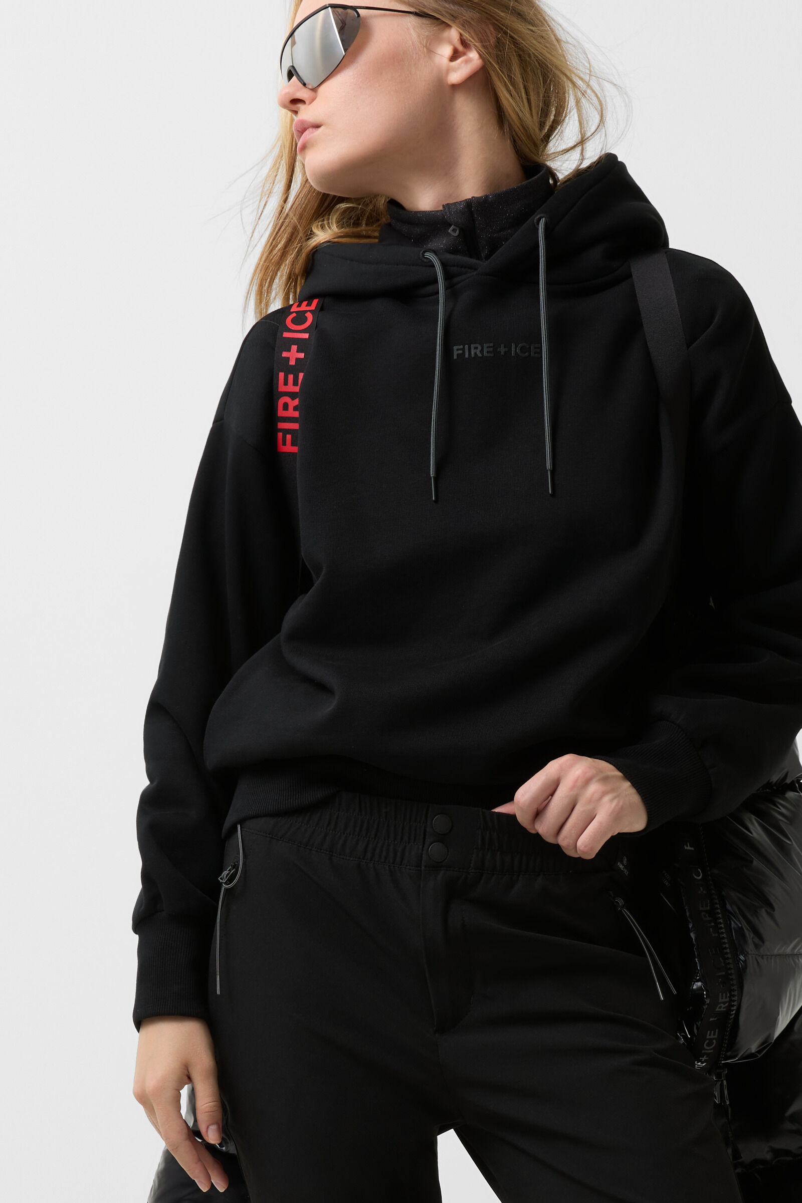 sweat &agrave; capuche Nelly Noir