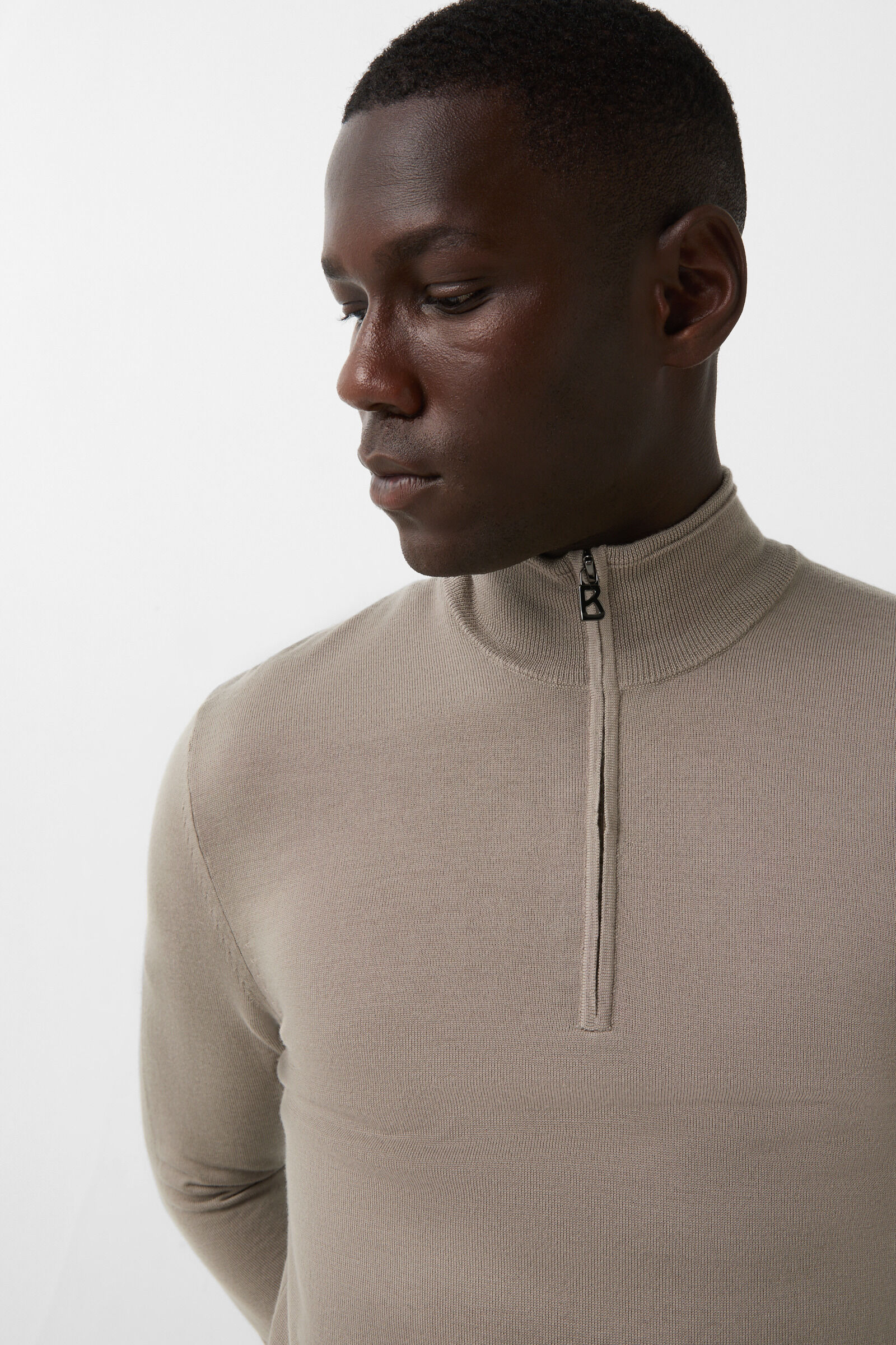 Ouri fine knit troyer Greige