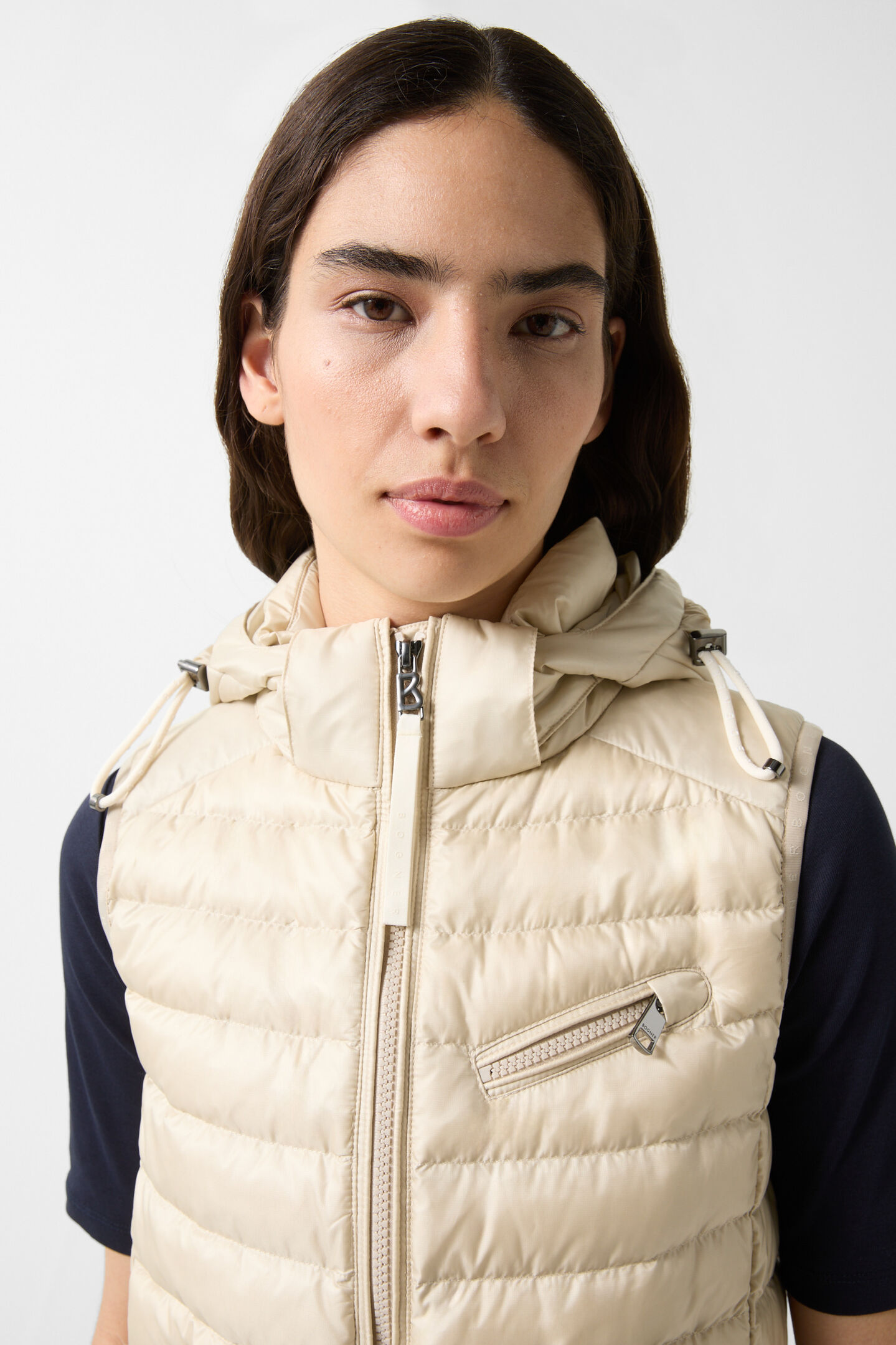 Florisa Lightweight down gilet Sand