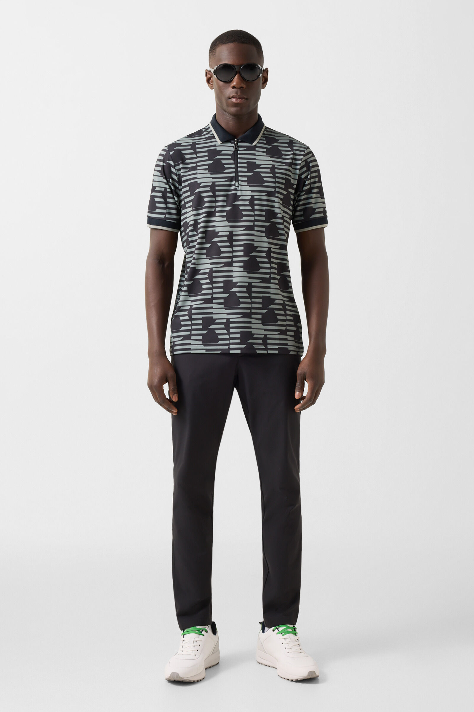 Valentin functional short-sleeved top Black/eucalyptus