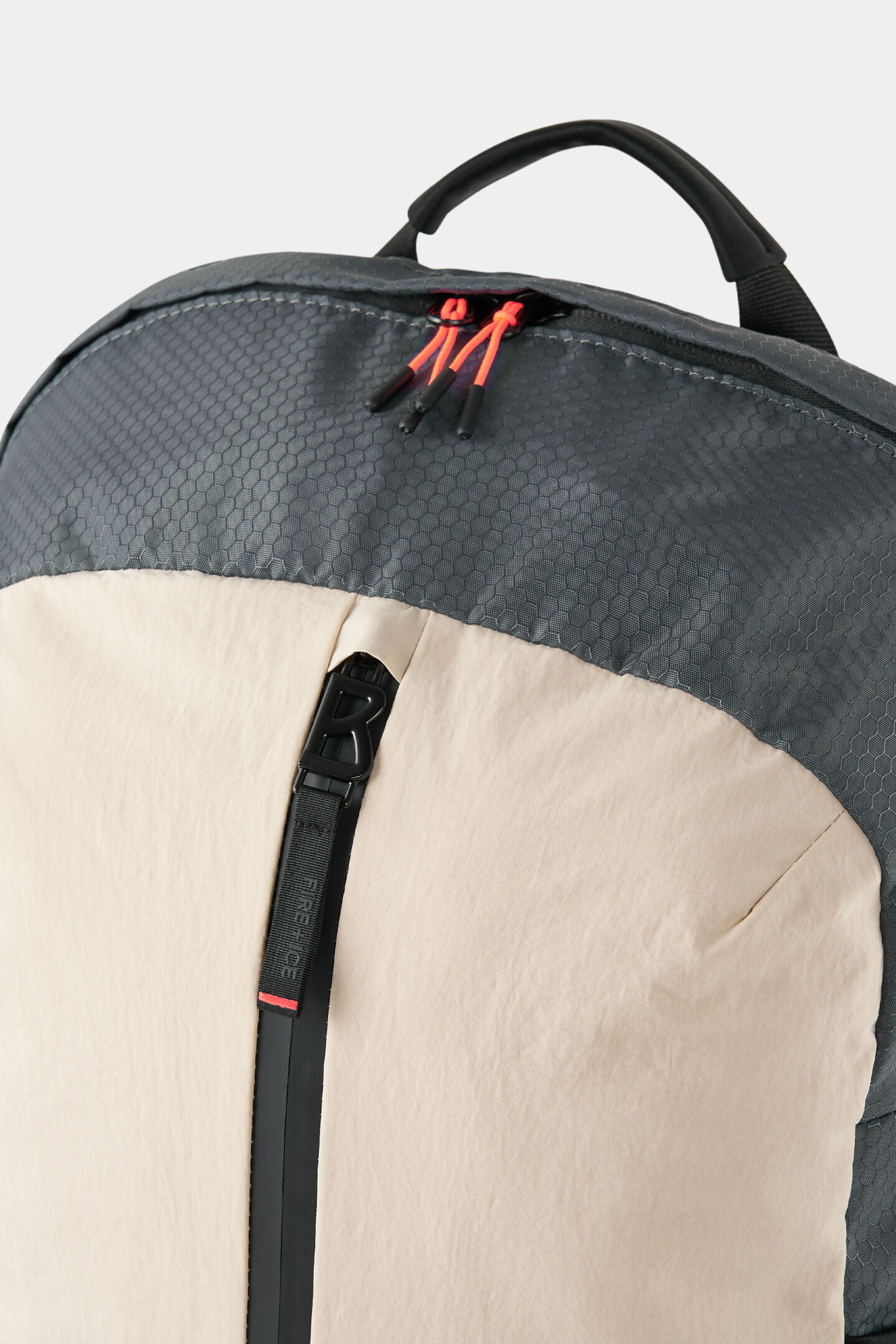 Park City Ari Backpack Sand/Grey/Black